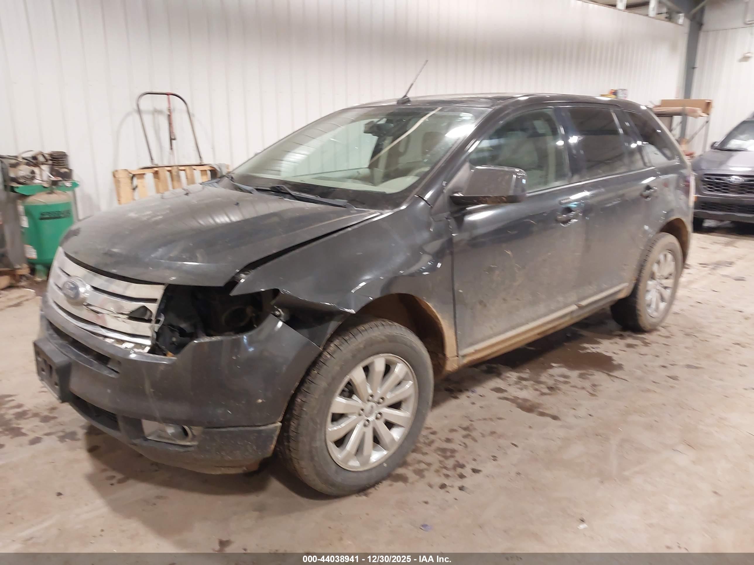 FORD EDGE image 2
