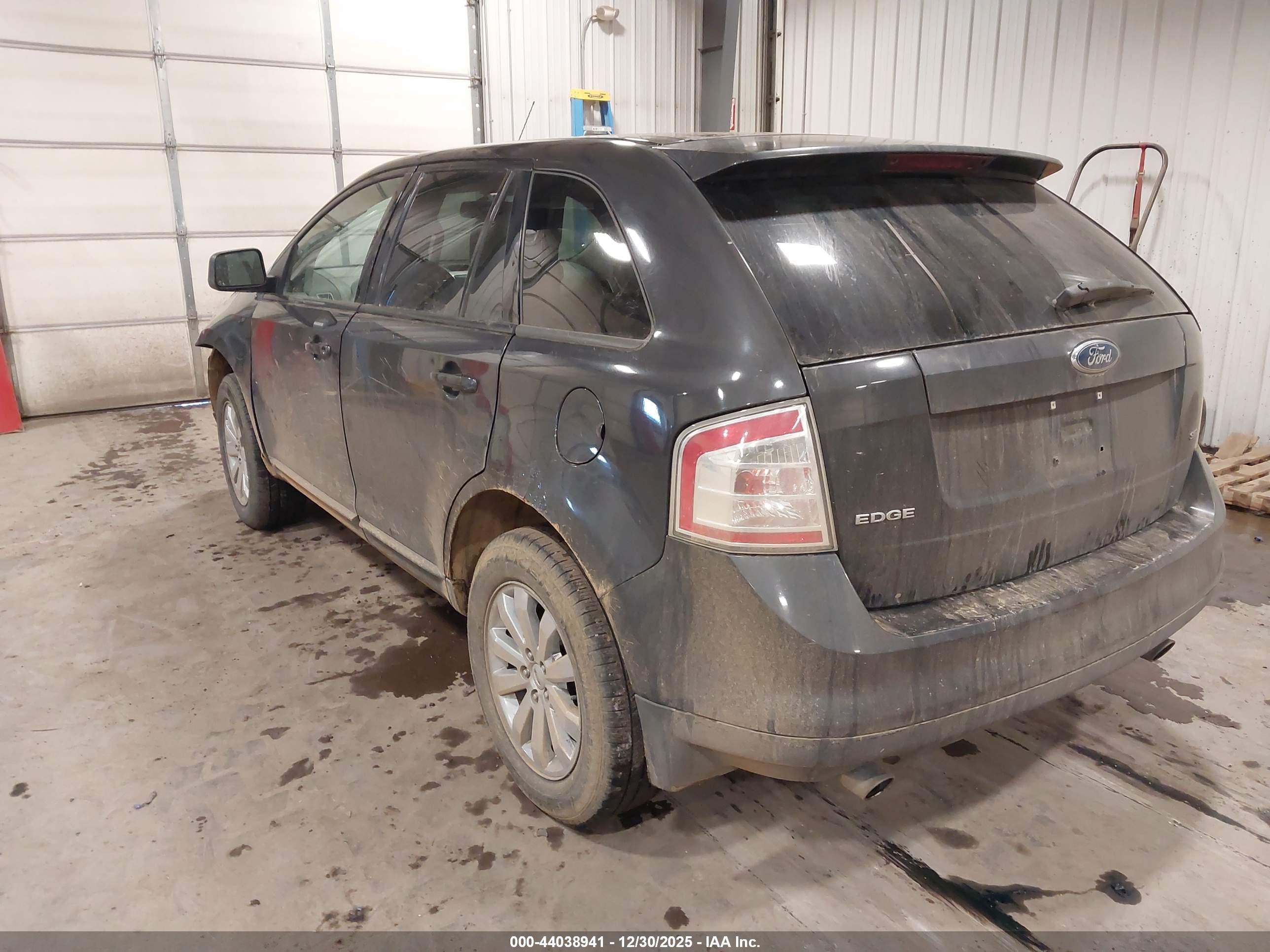FORD EDGE image 3