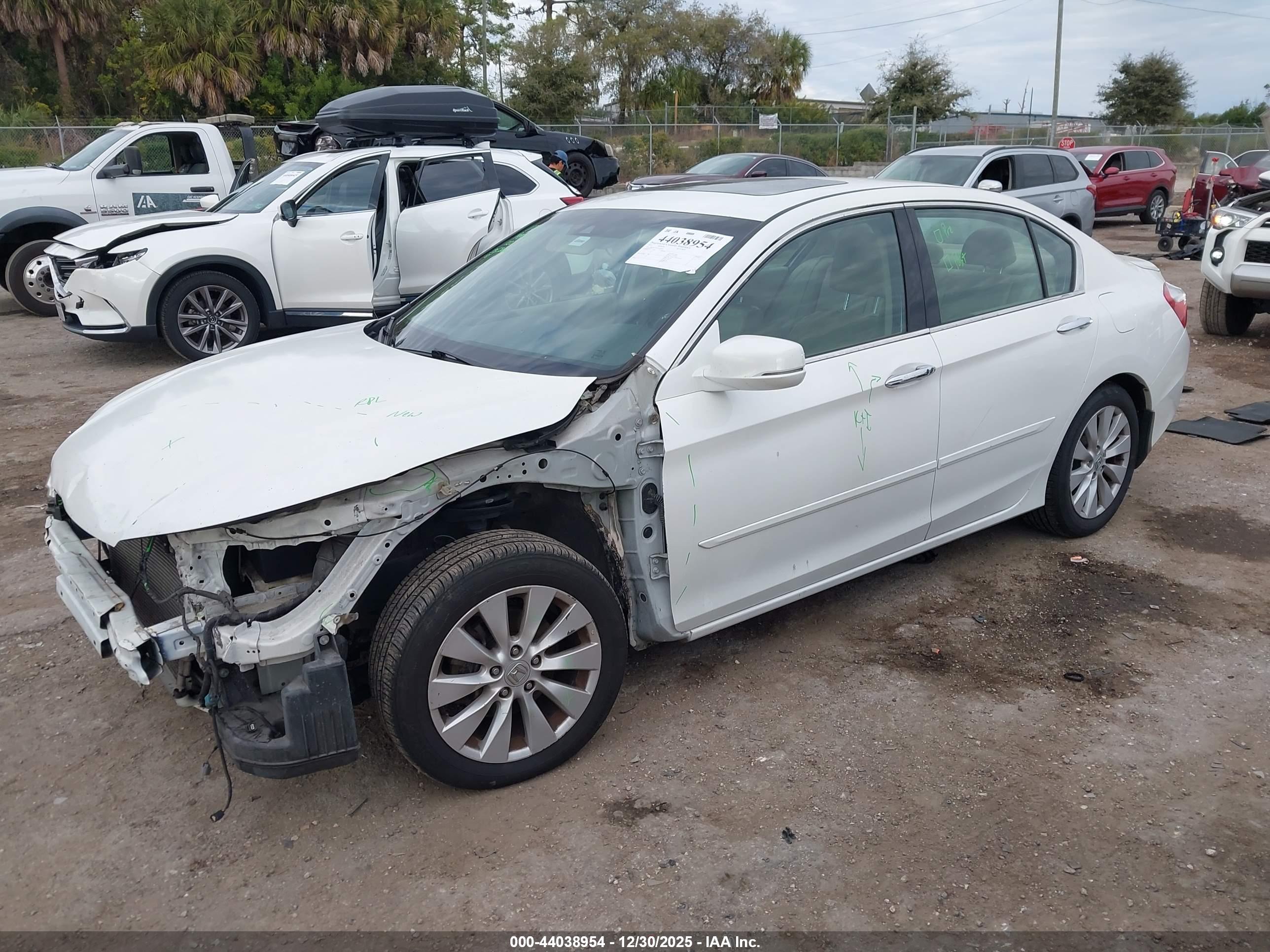 HONDA ACCORD image 2