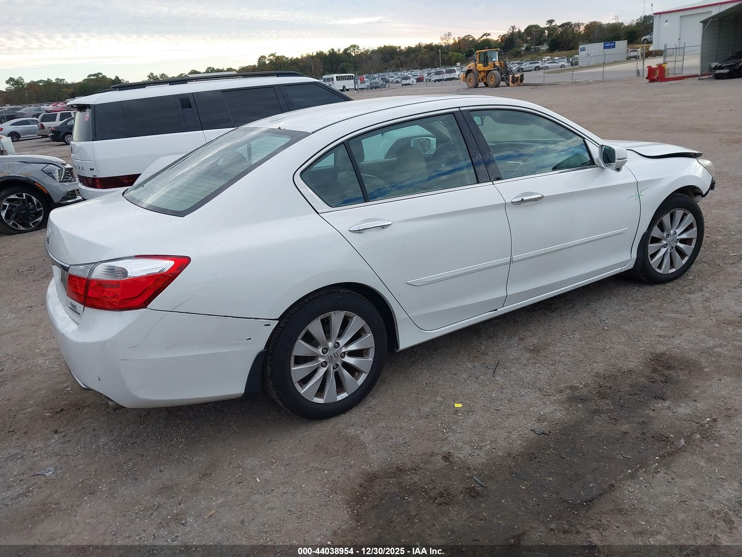 HONDA ACCORD image 4