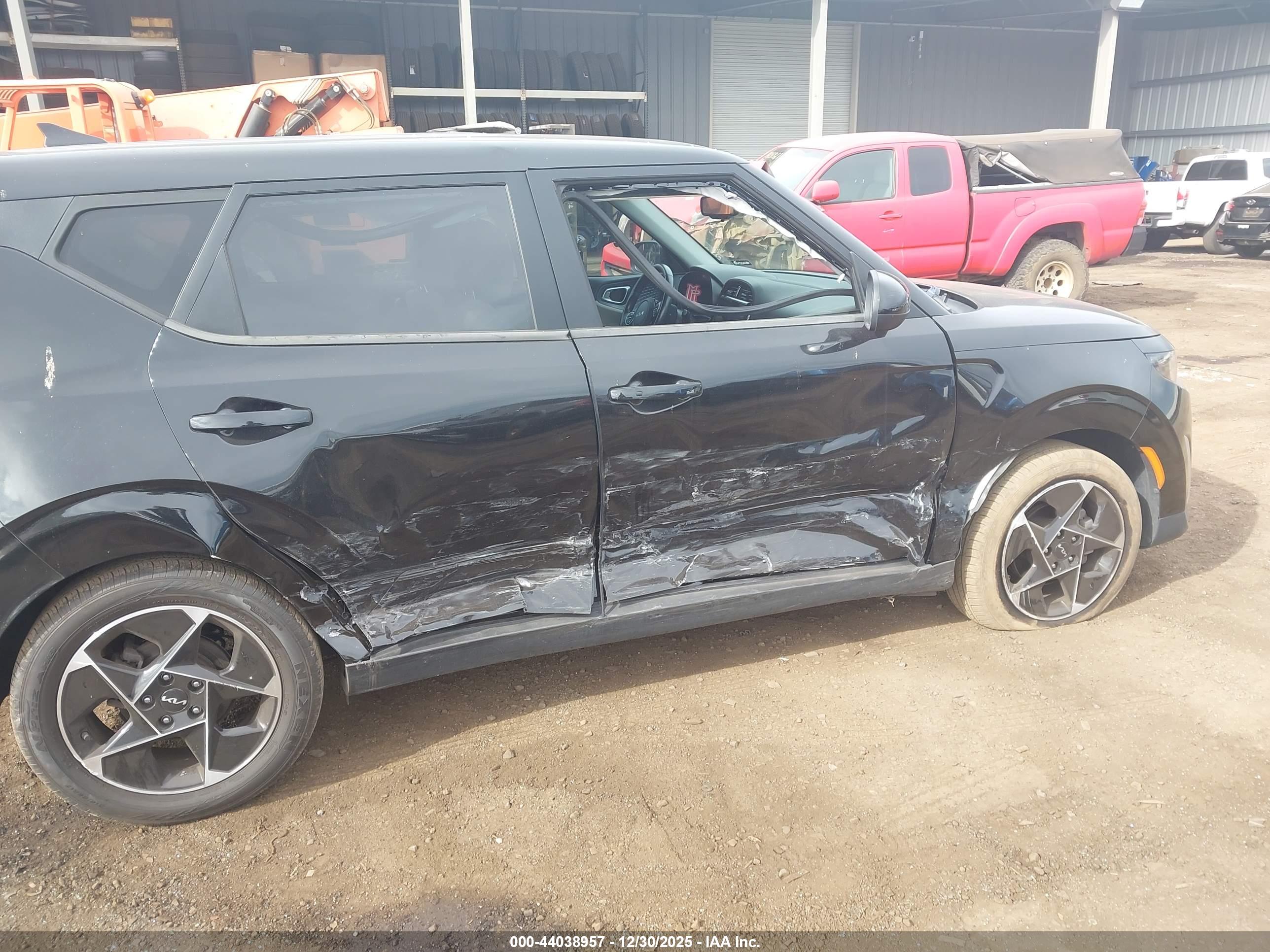 KIA SOUL image 6