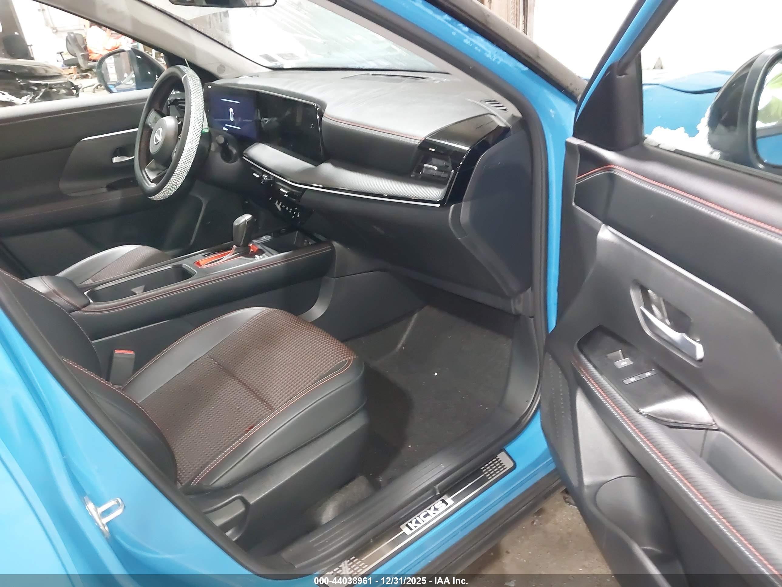 NISSAN KICKS image 5