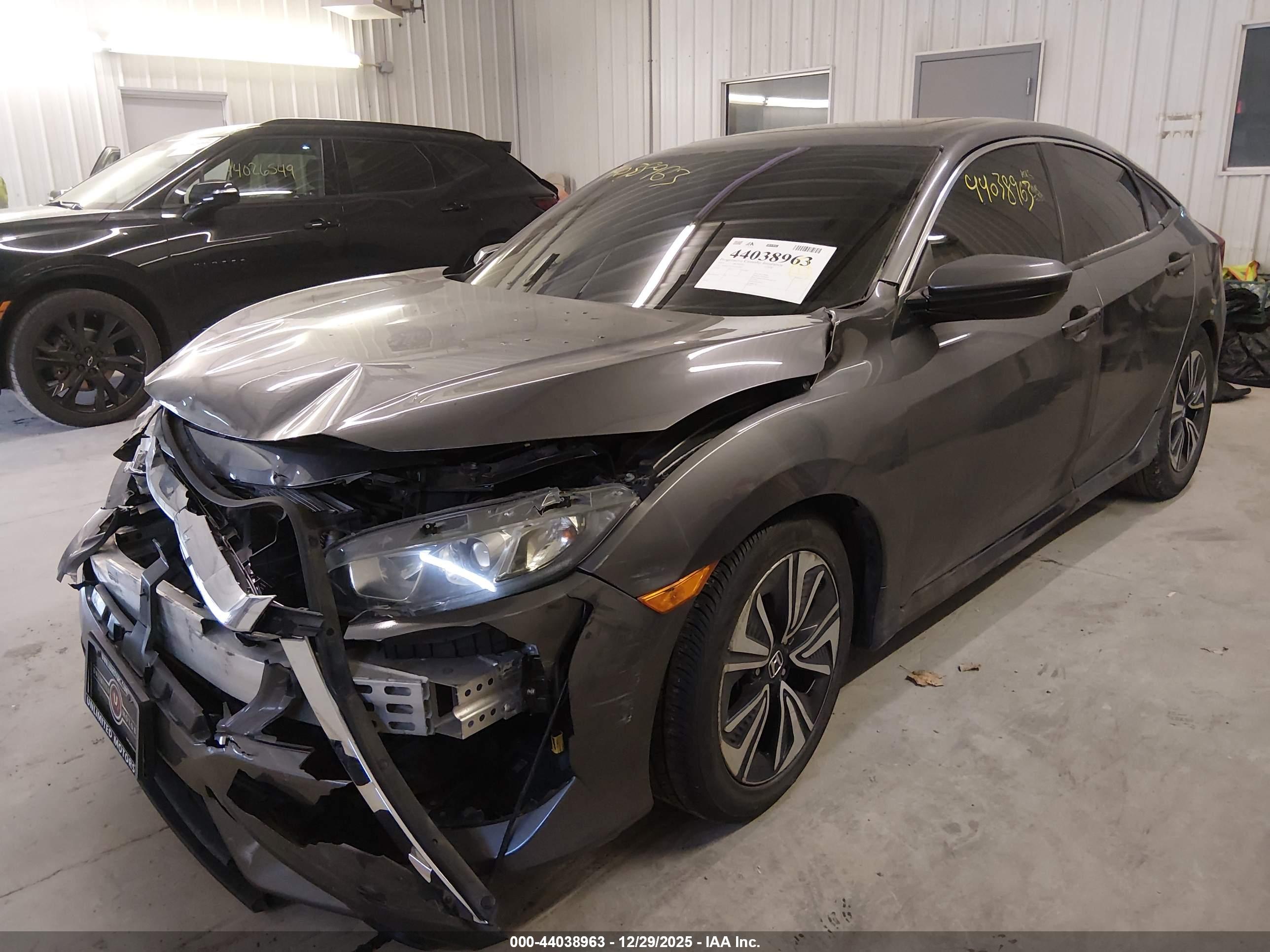 HONDA CIVIC image 2
