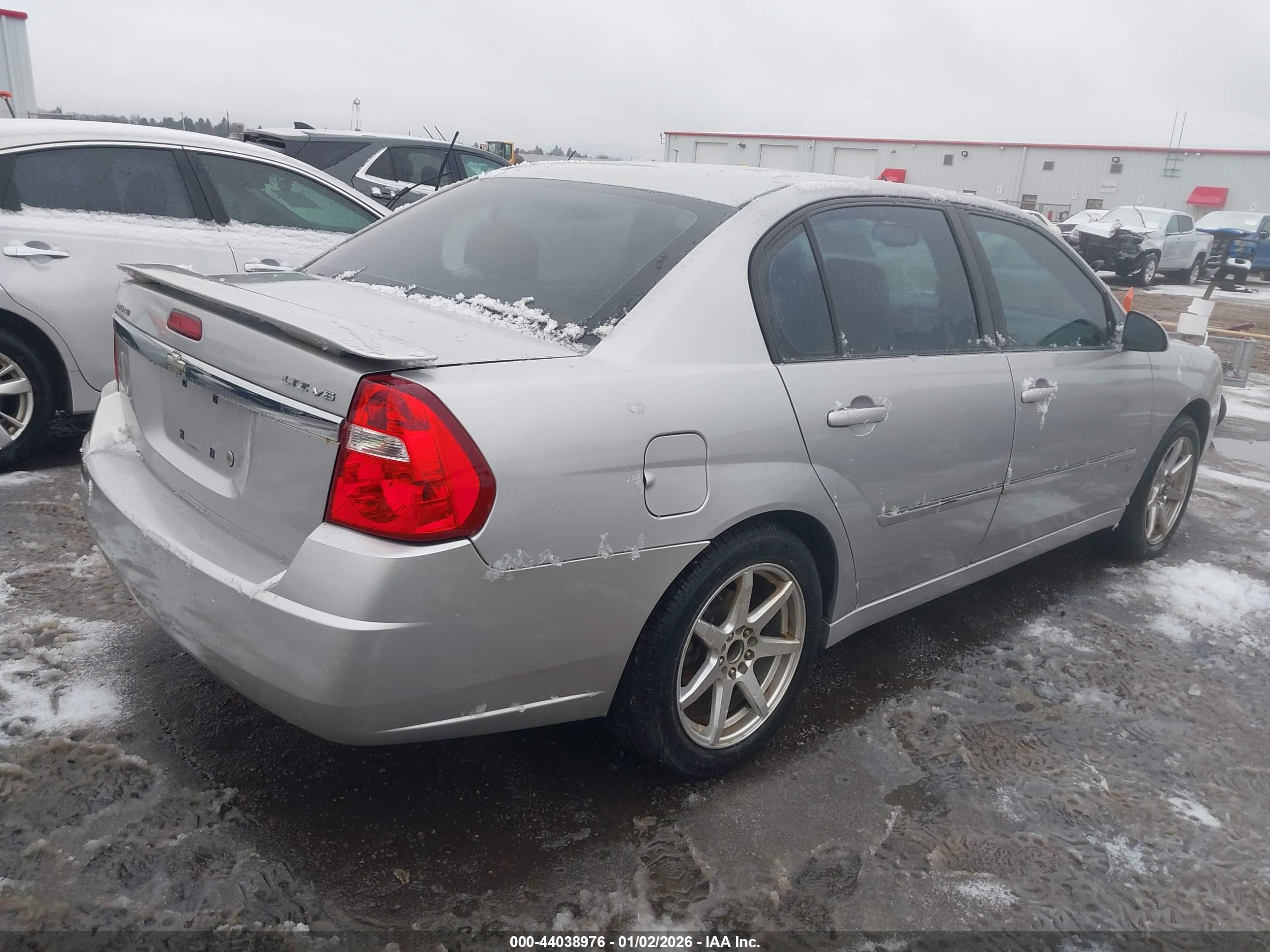 CHEVROLET MALIBU image 4