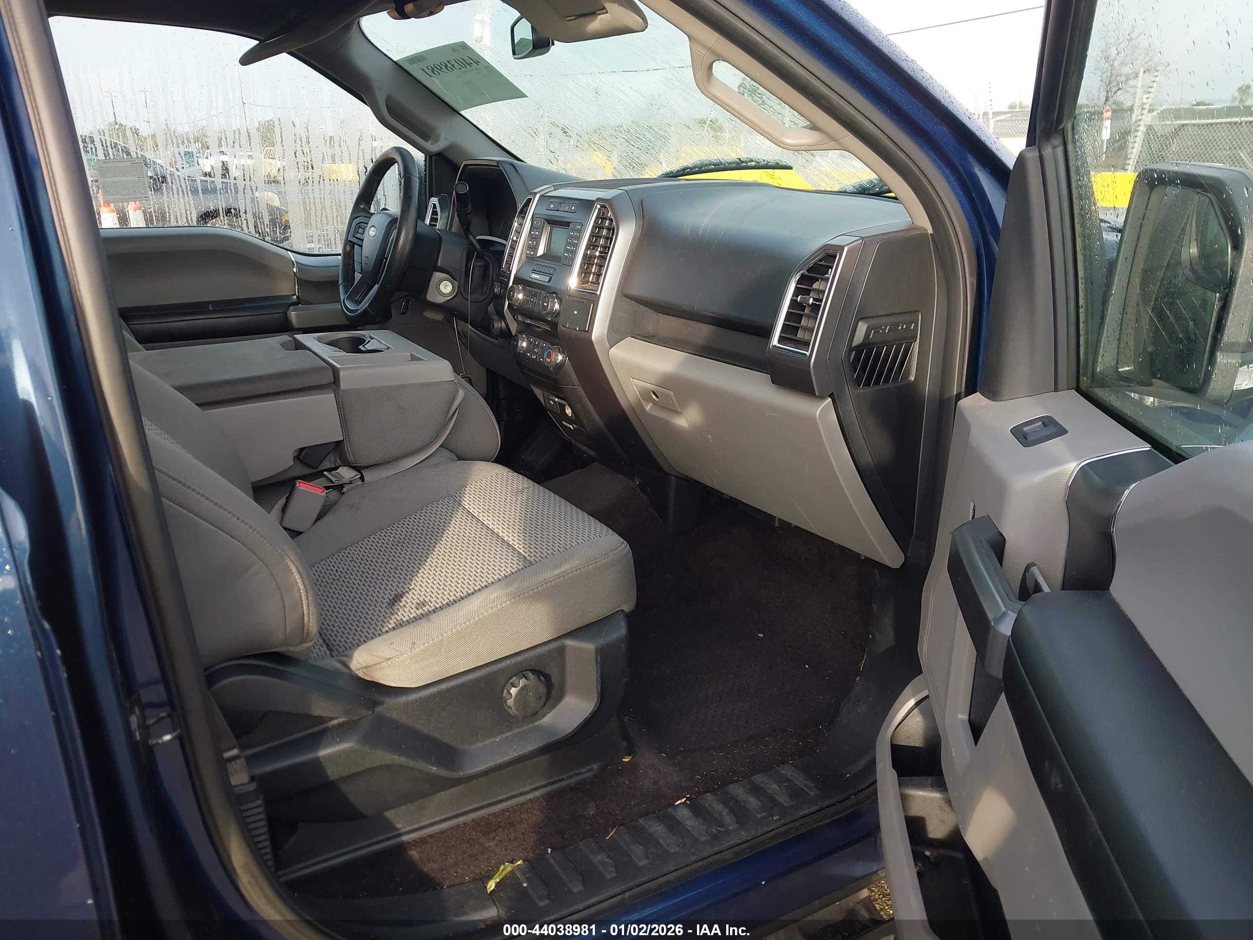 FORD F-150 image 5