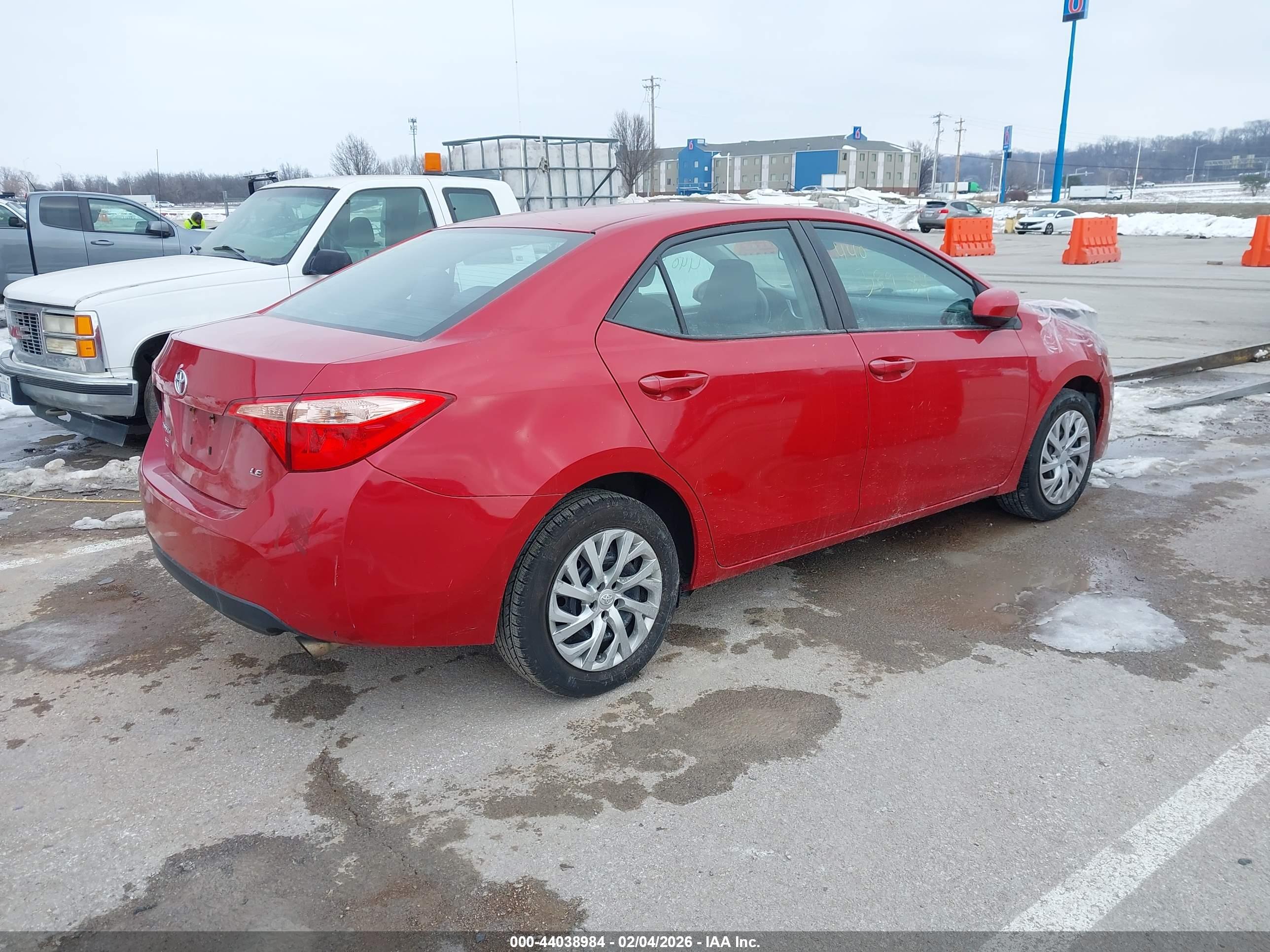 TOYOTA COROLLA image 4