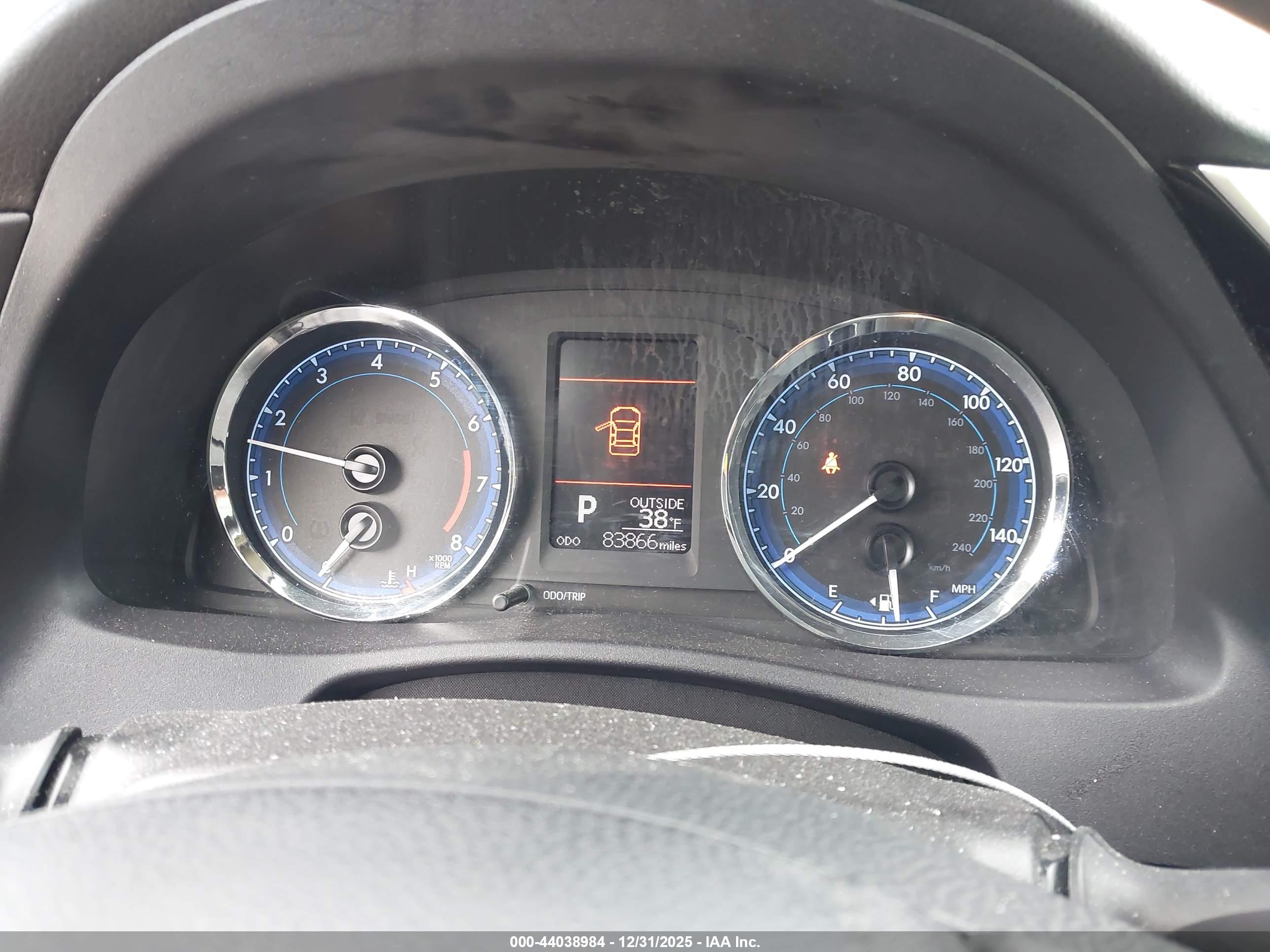 TOYOTA COROLLA image 7