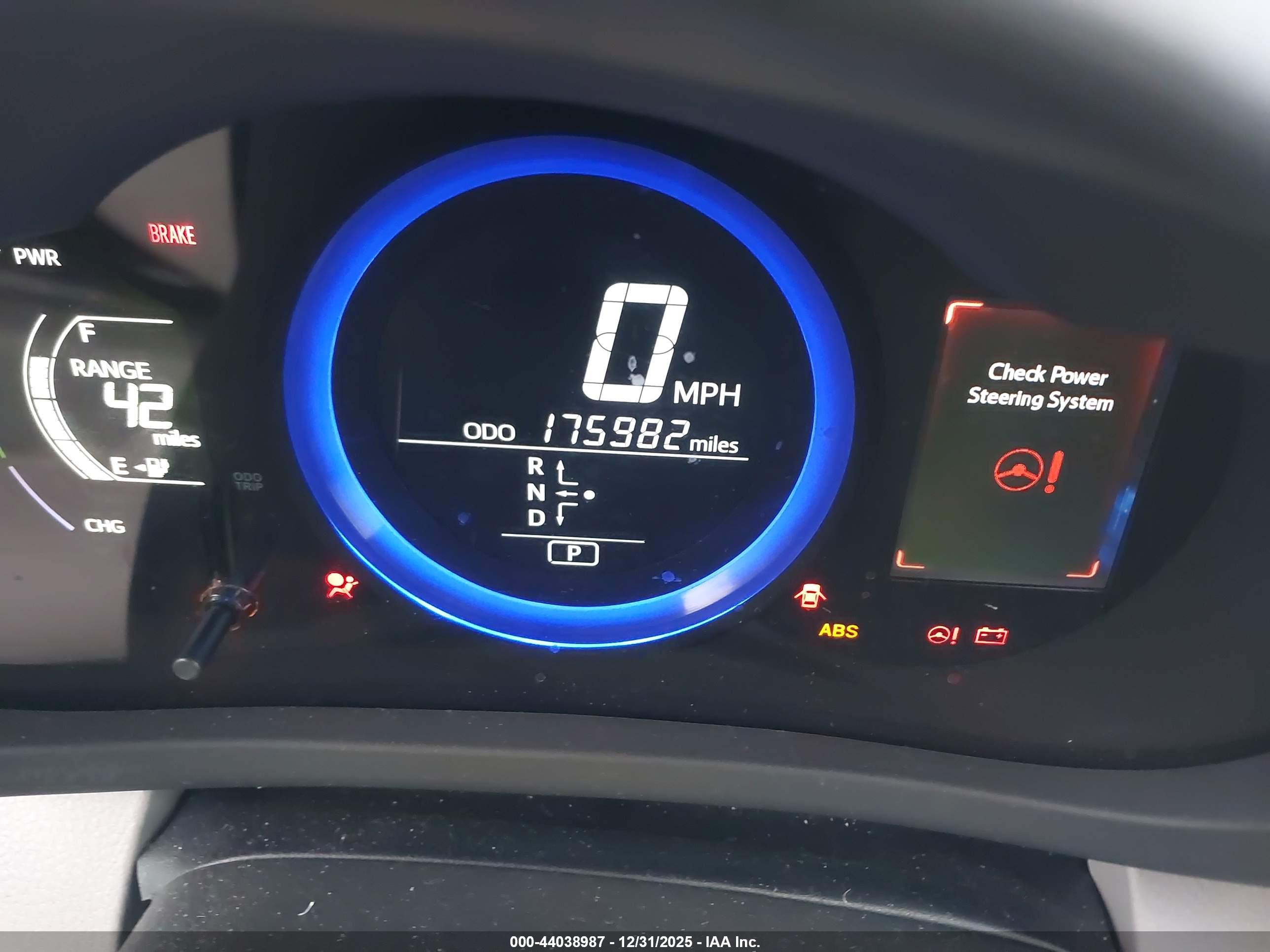 TOYOTA RAV4 image 7