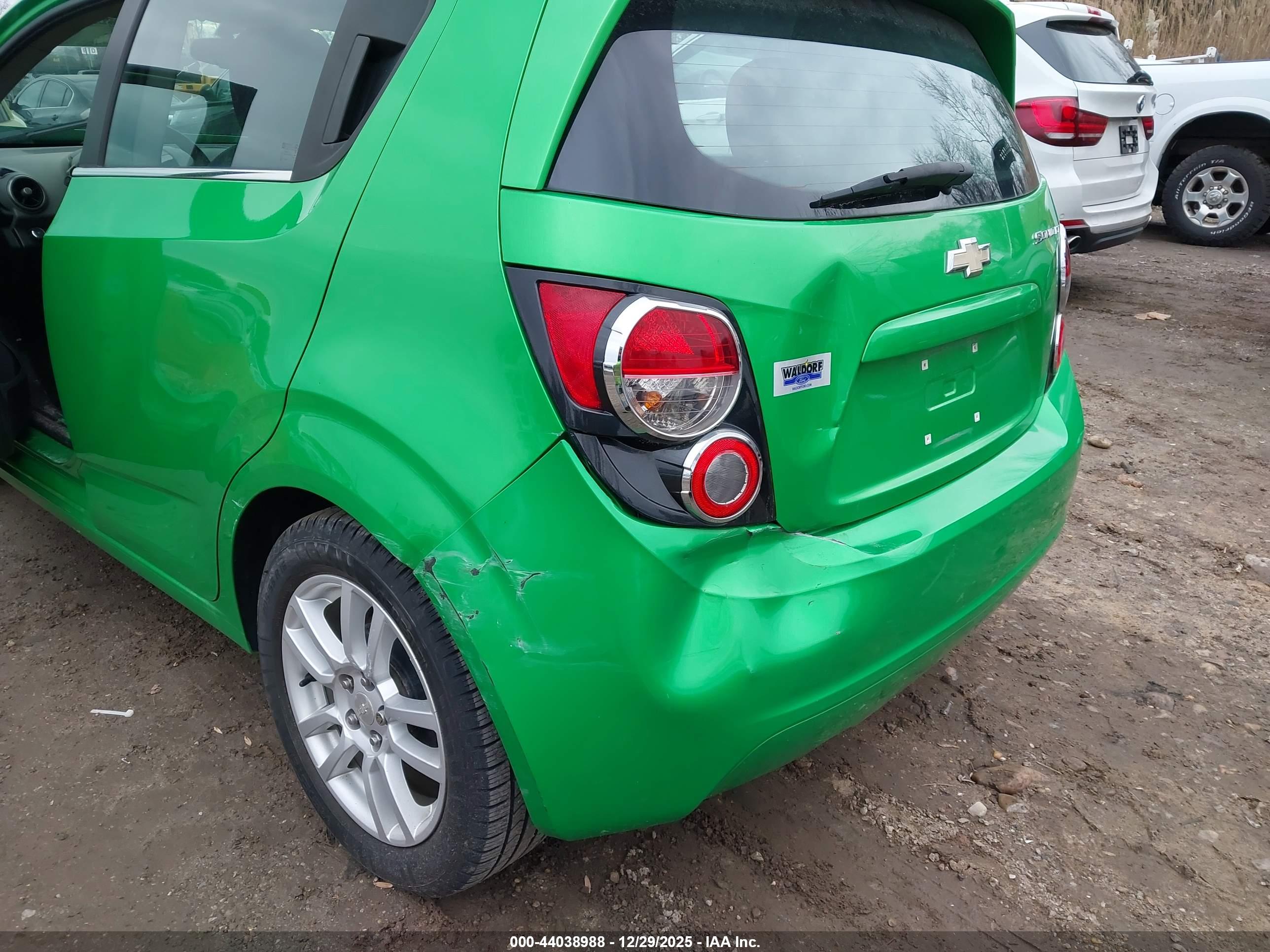 CHEVROLET SONIC image 6