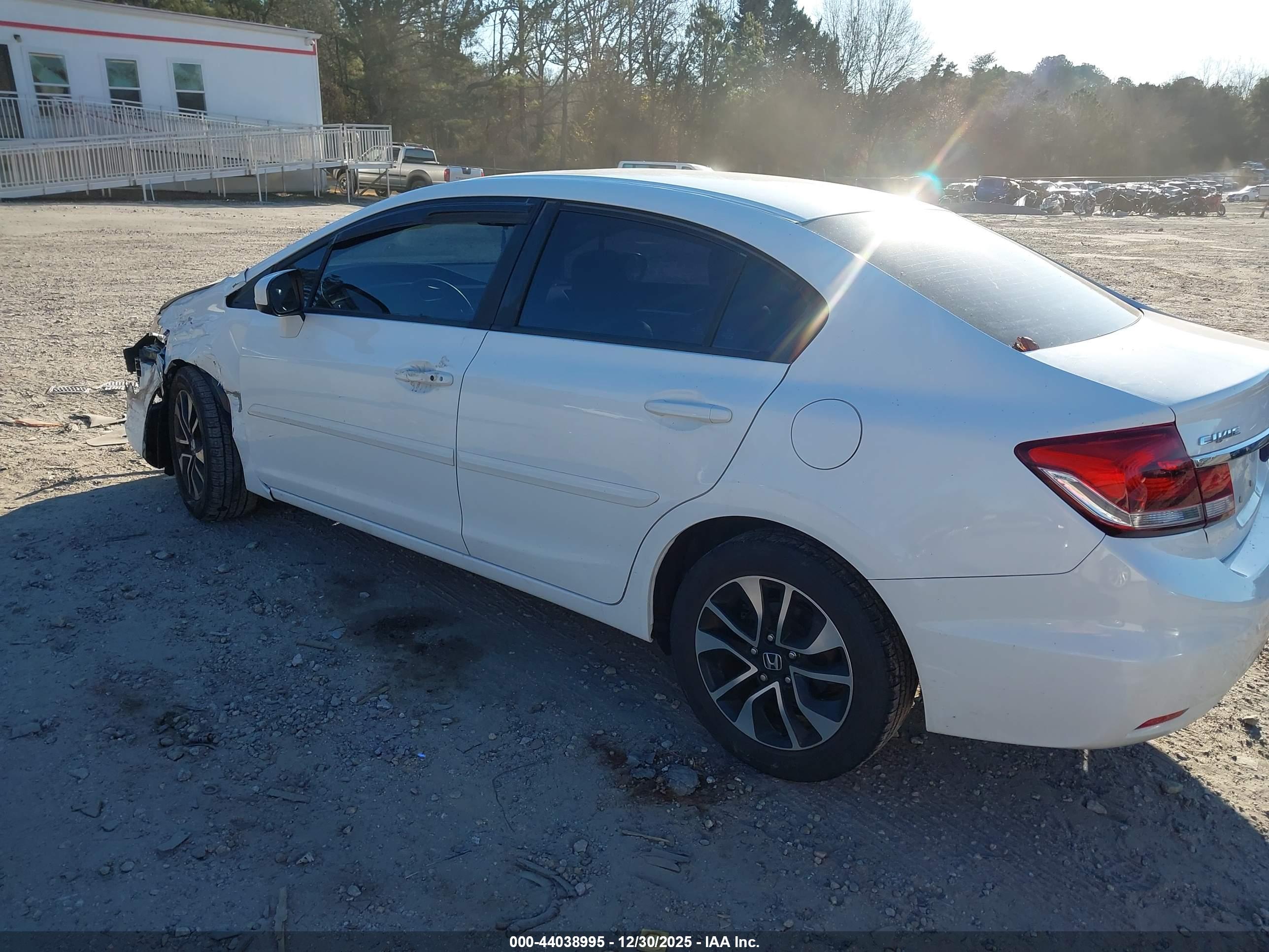 HONDA CIVIC image 3