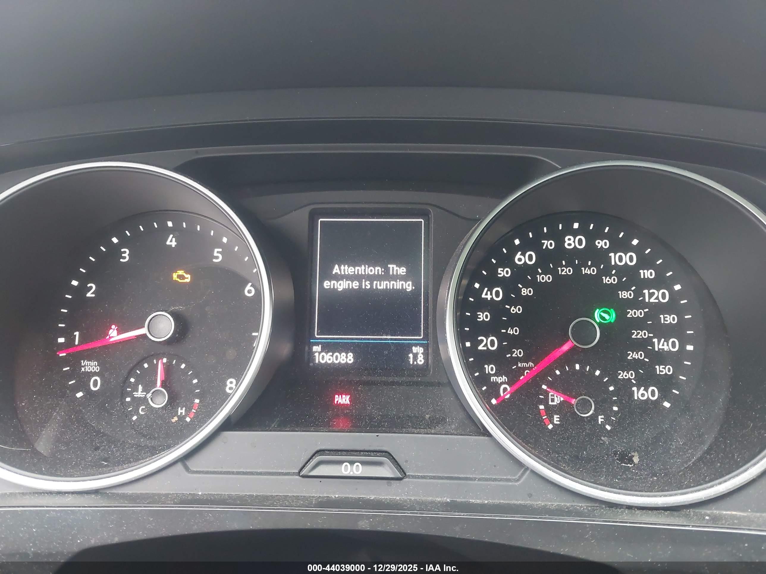 VOLKSWAGEN TIGUAN image 7