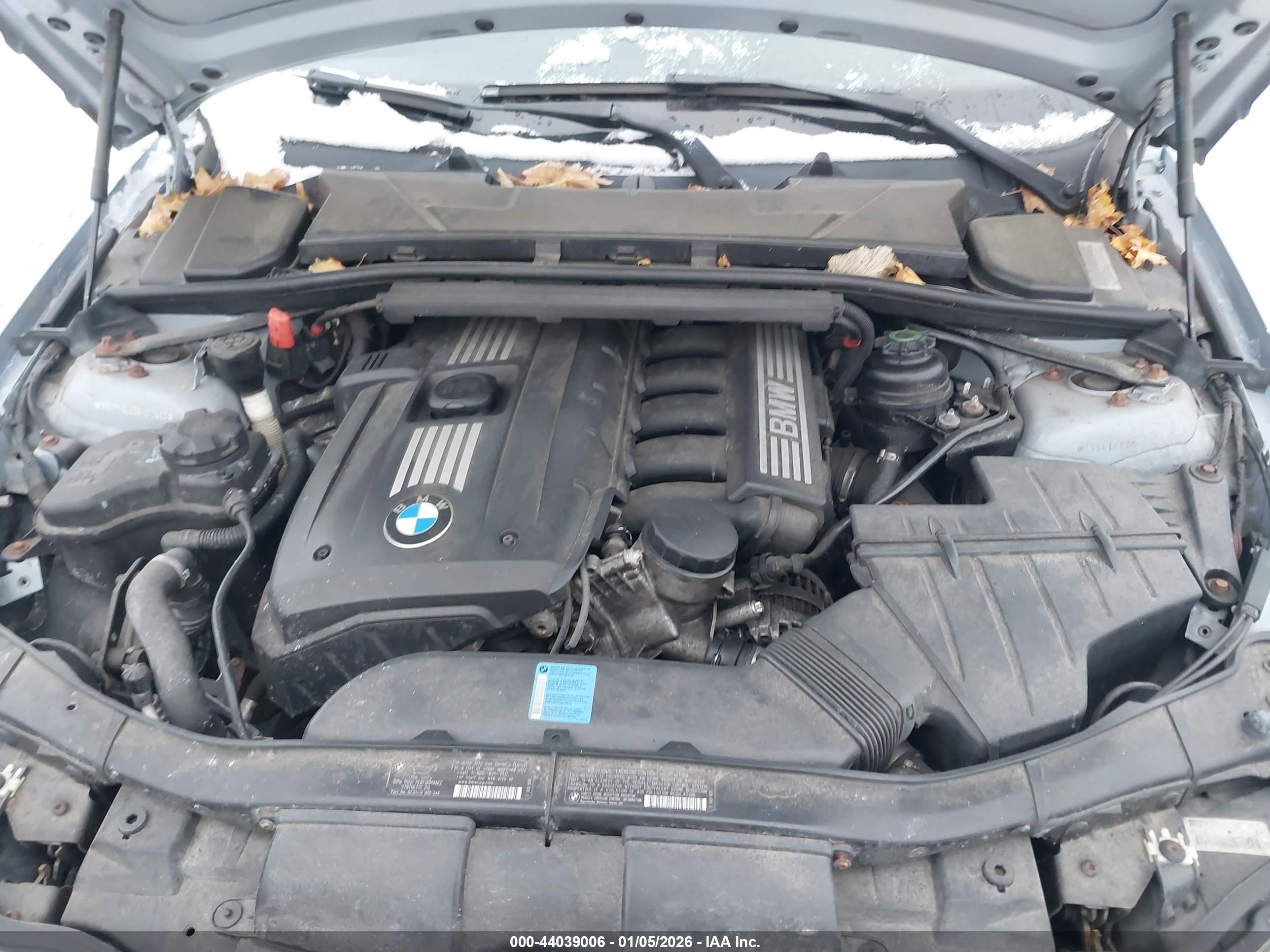 BMW 328I image 10