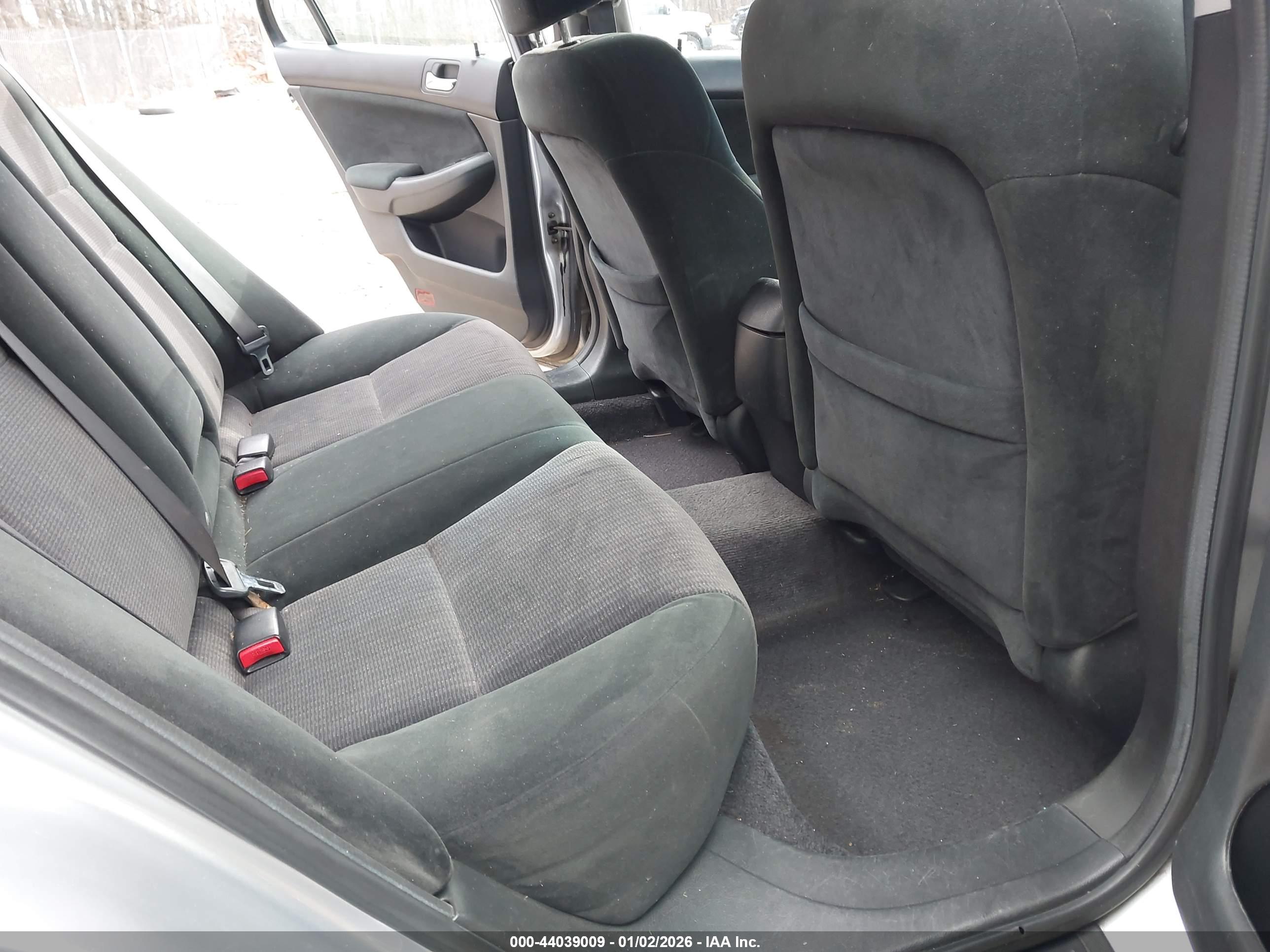 HONDA ACCORD image 8