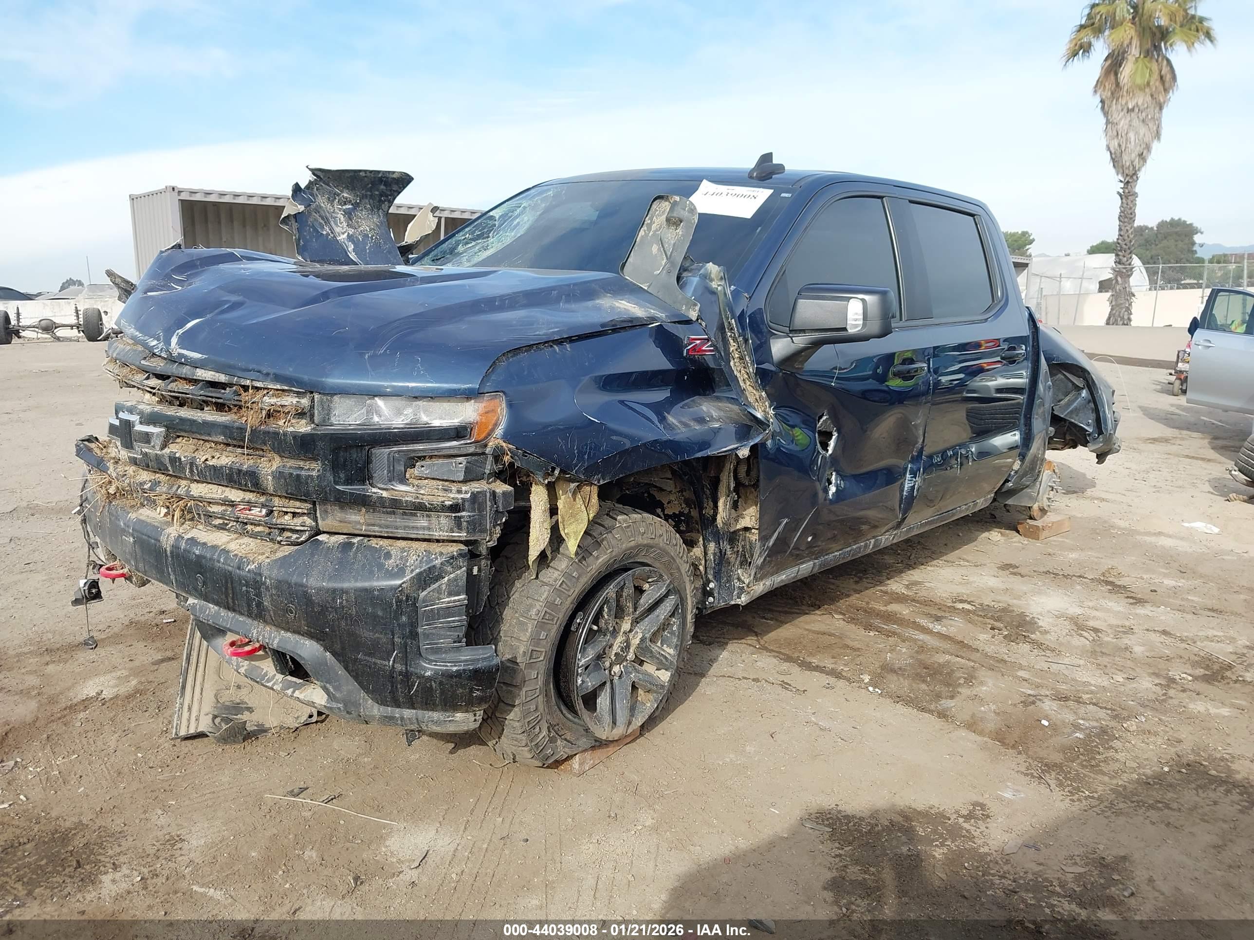 CHEVROLET SILVERADO image 2