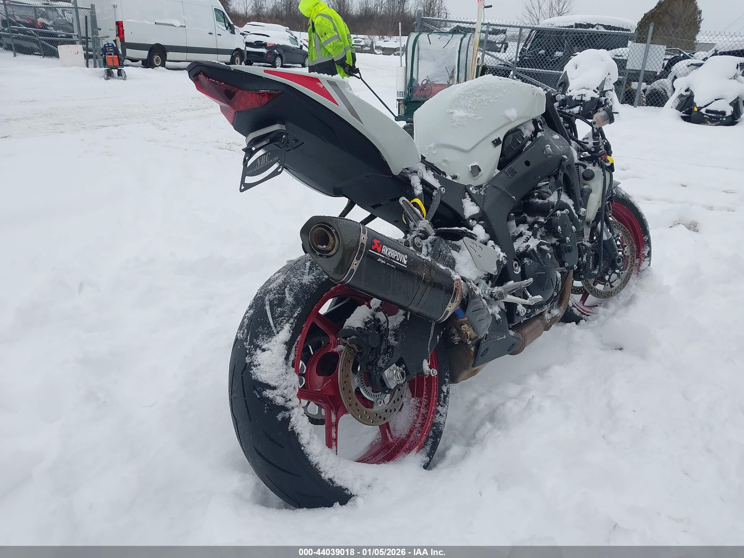 KAWASAKI ZX636 image 4