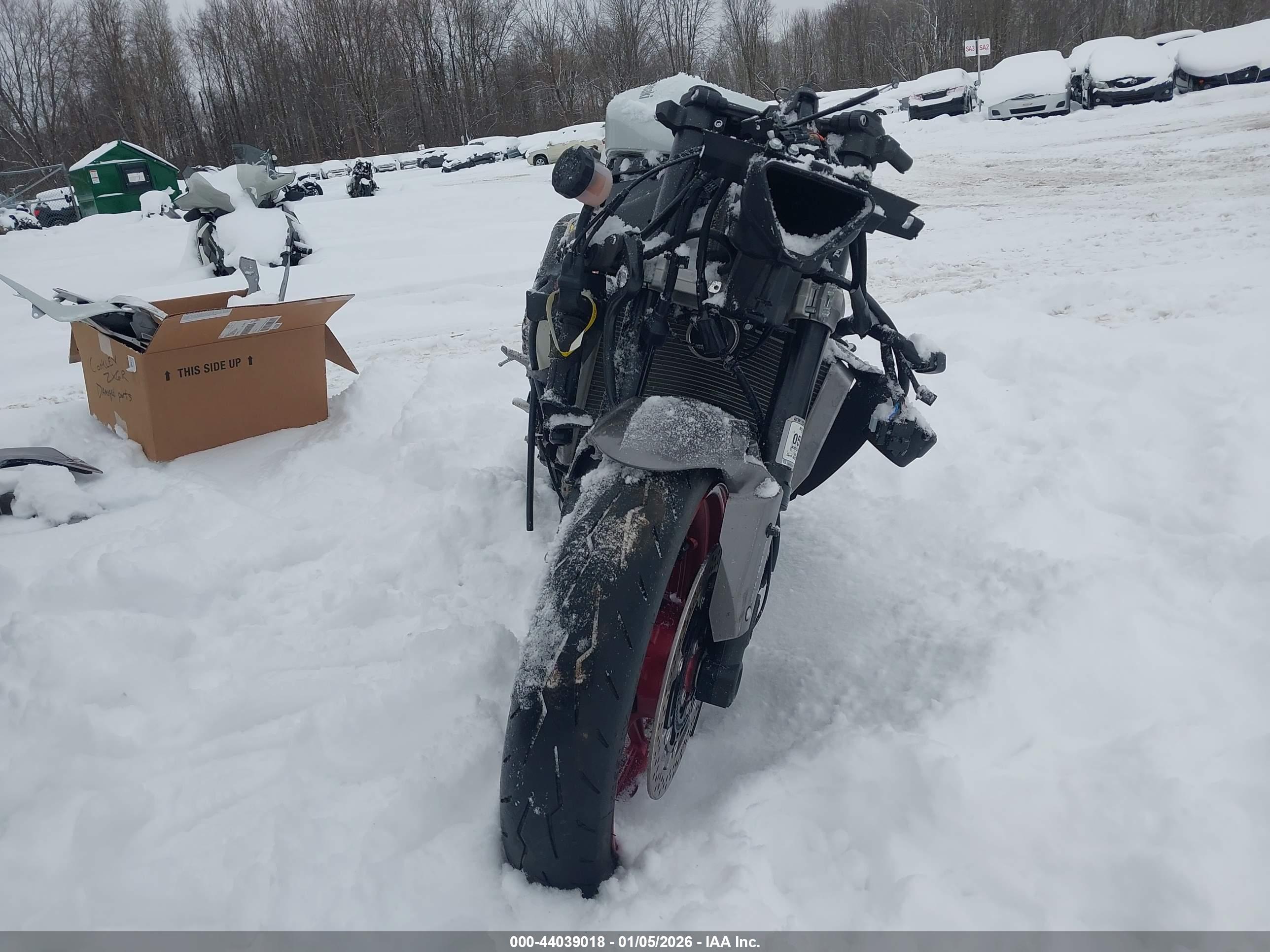 KAWASAKI ZX636 image 5