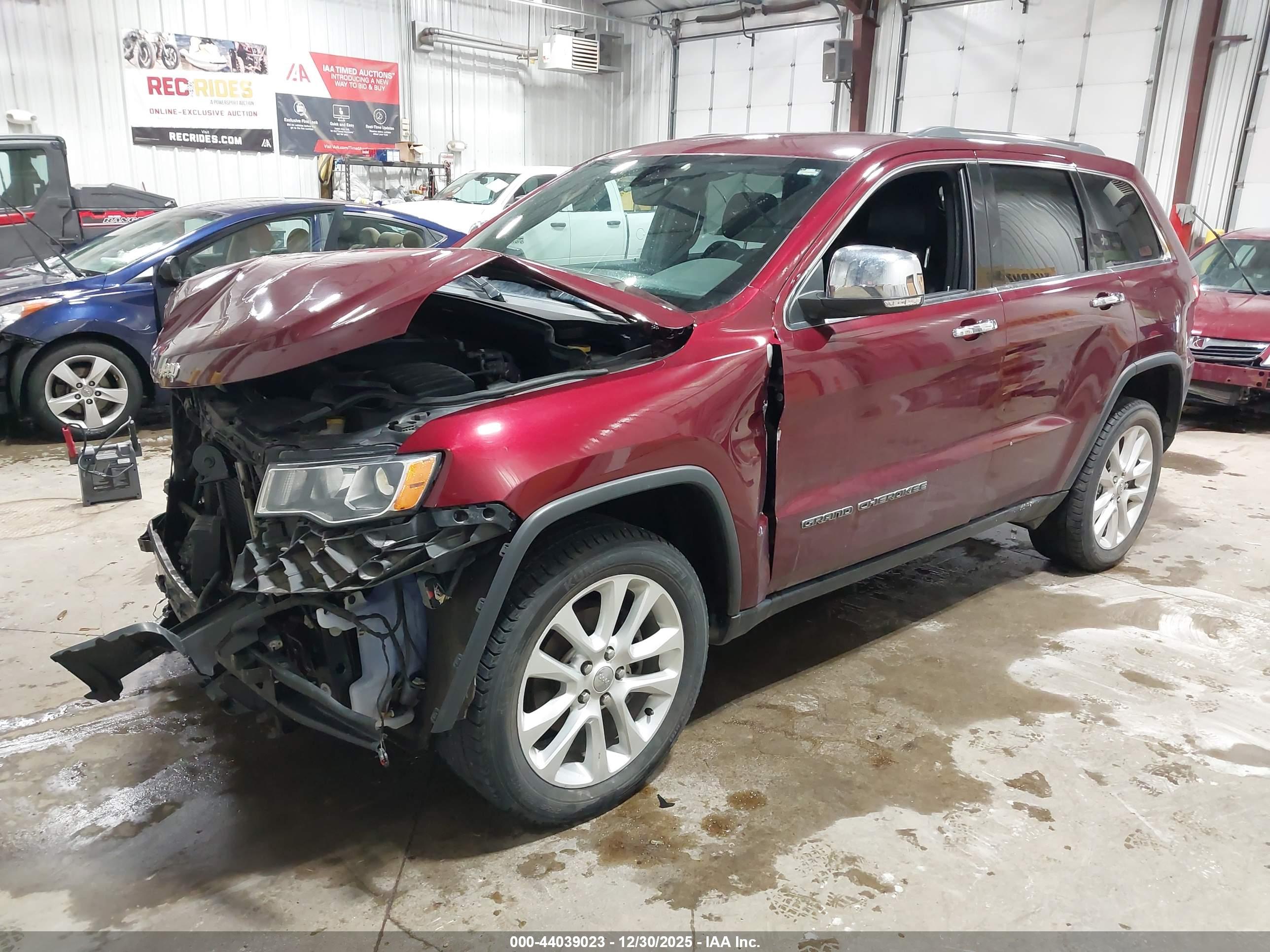 JEEP GRAND image 2