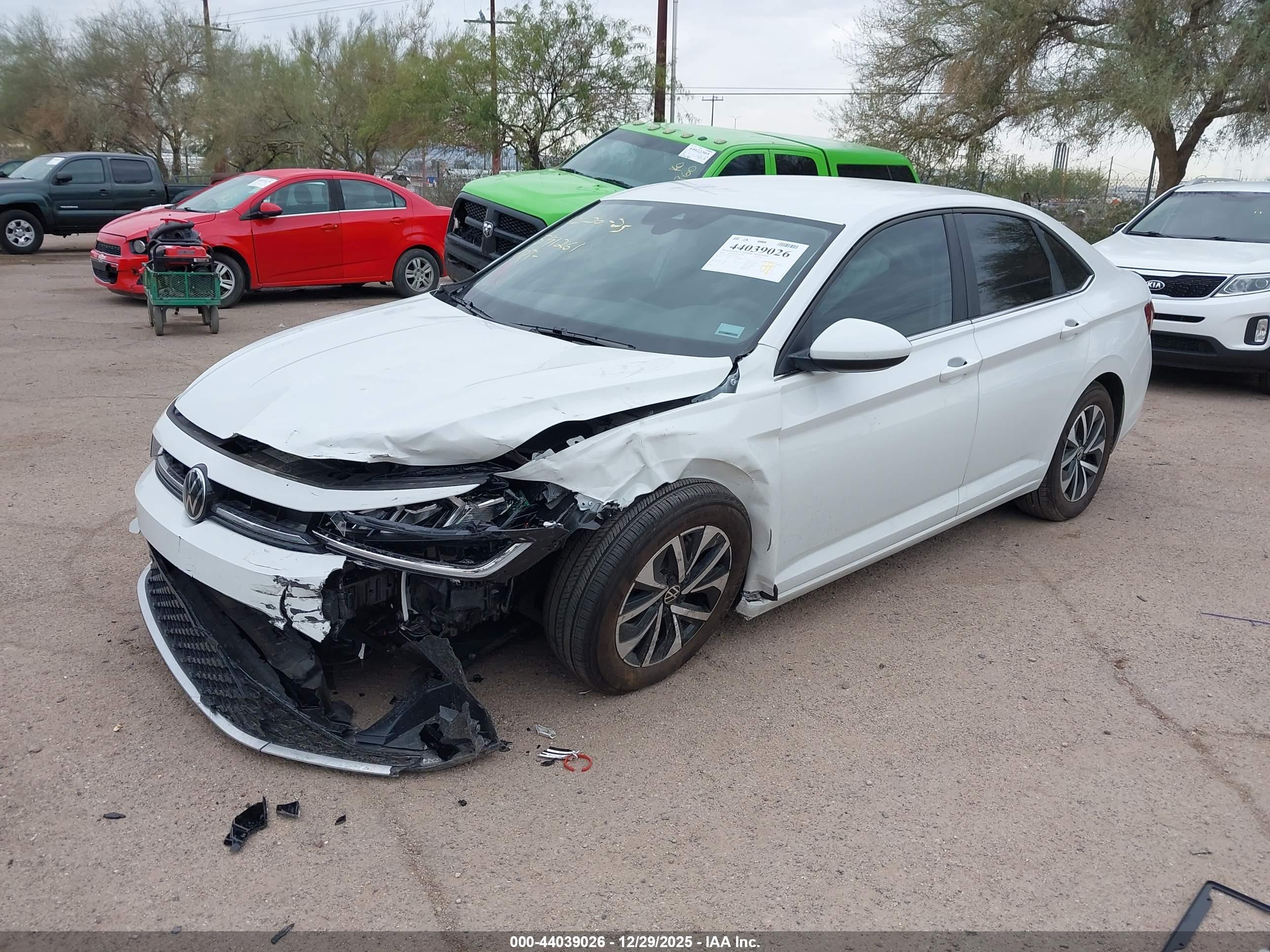 VOLKSWAGEN JETTA image 6