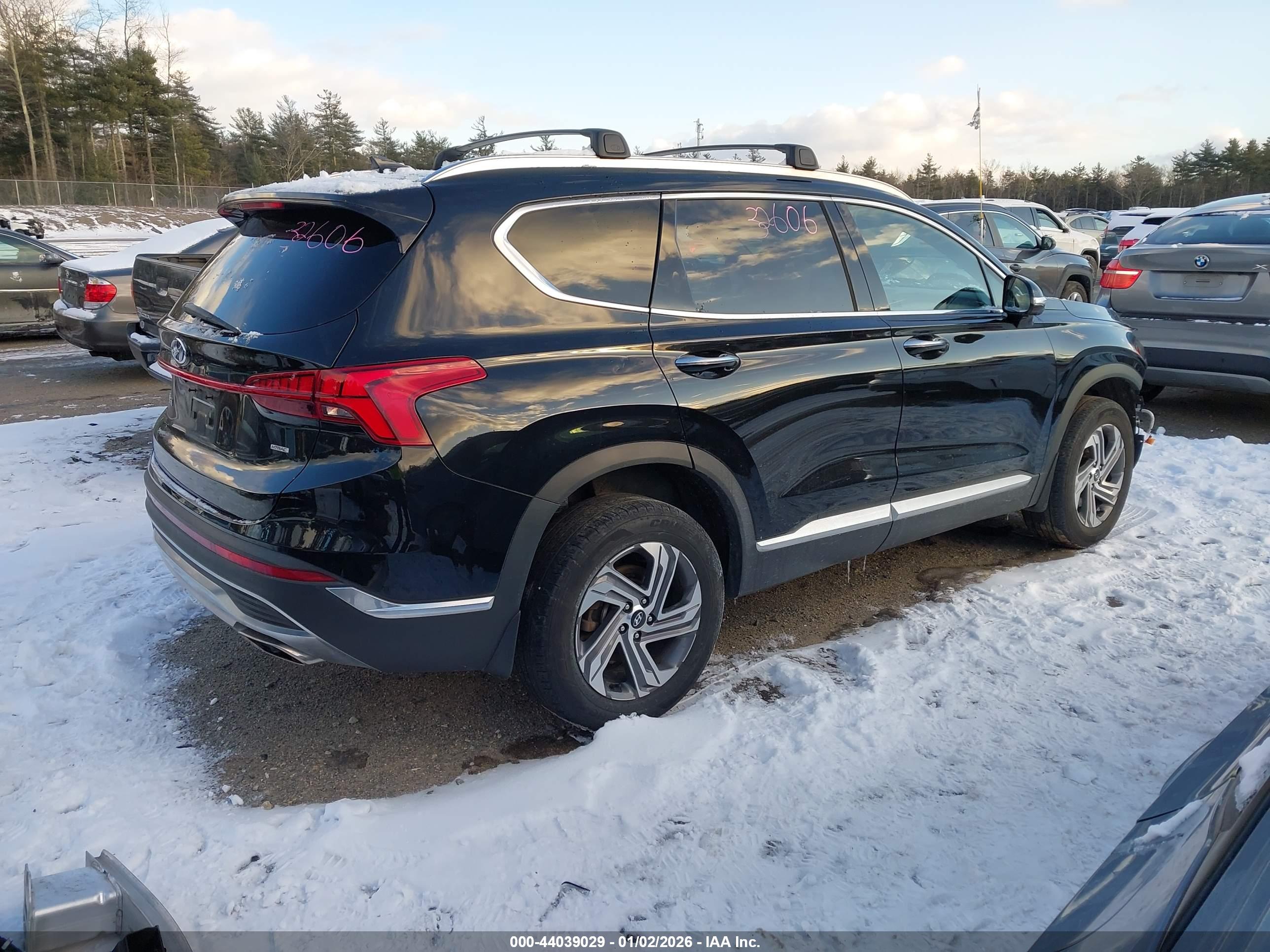 HYUNDAI SANTA image 4