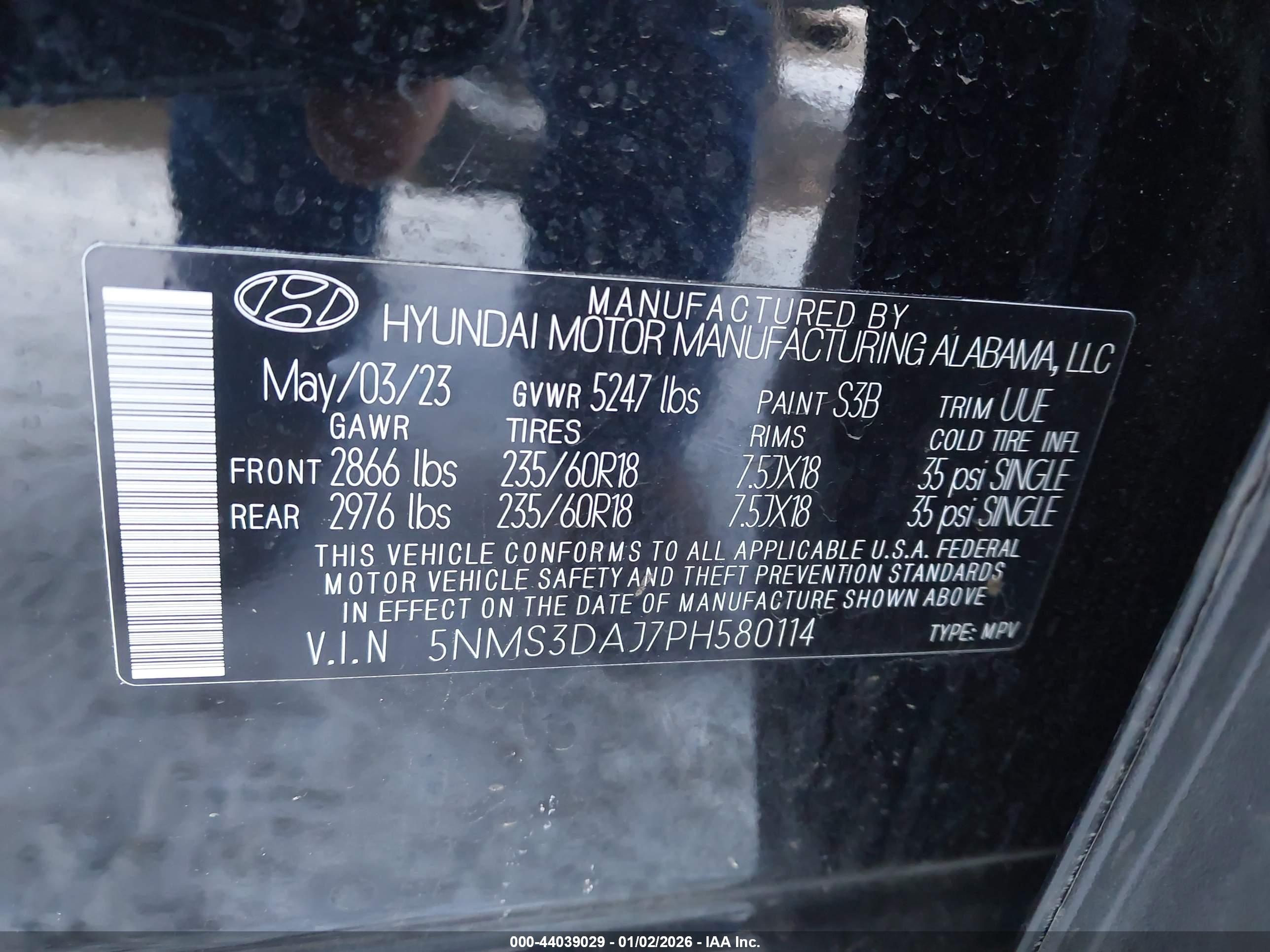 HYUNDAI SANTA image 9