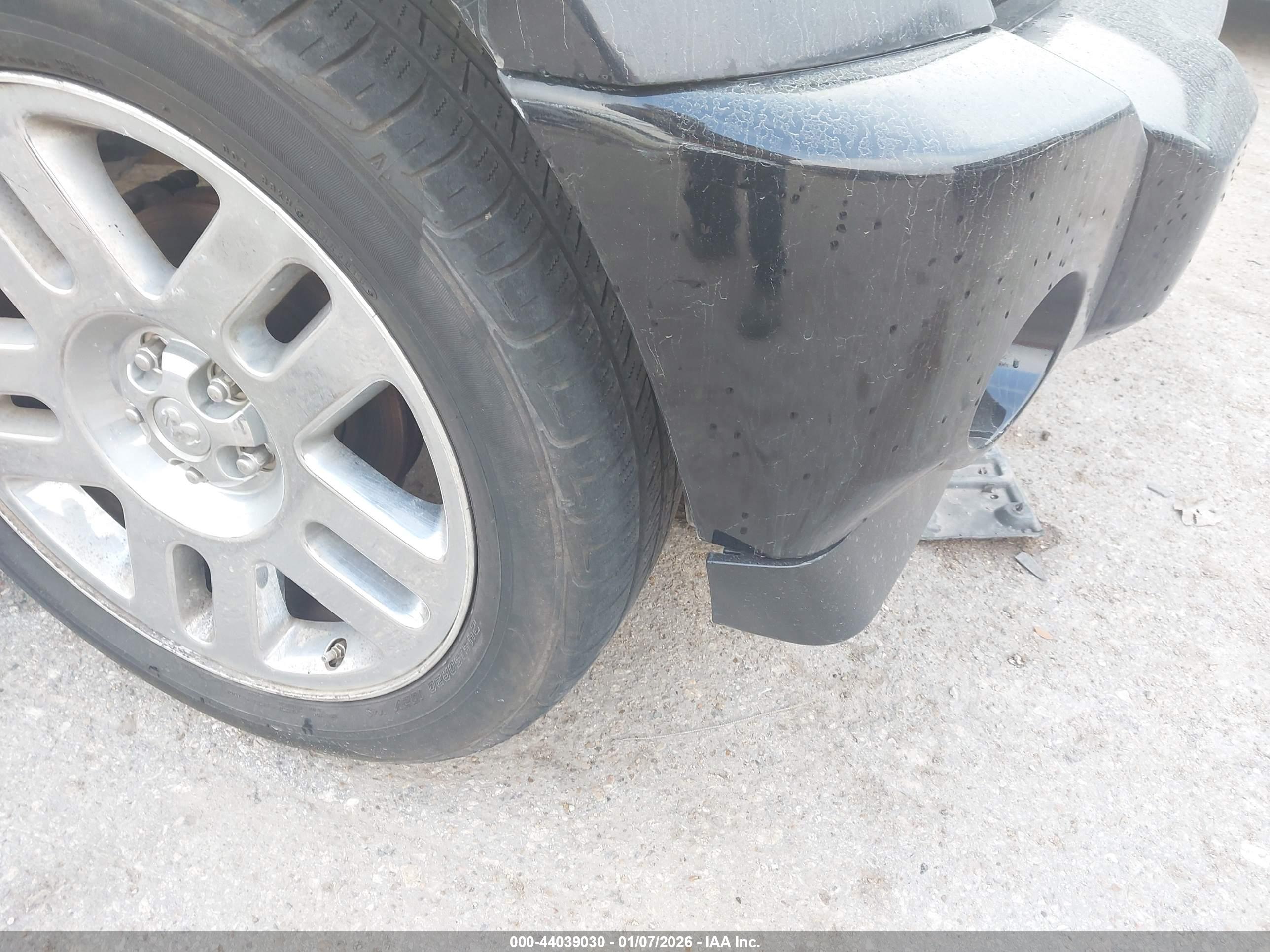DODGE NITRO image 6