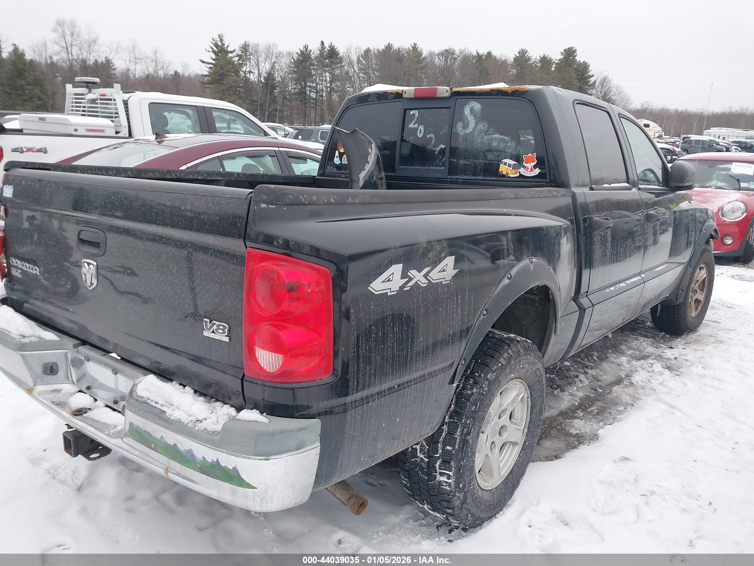 DODGE DAKOTA image 4
