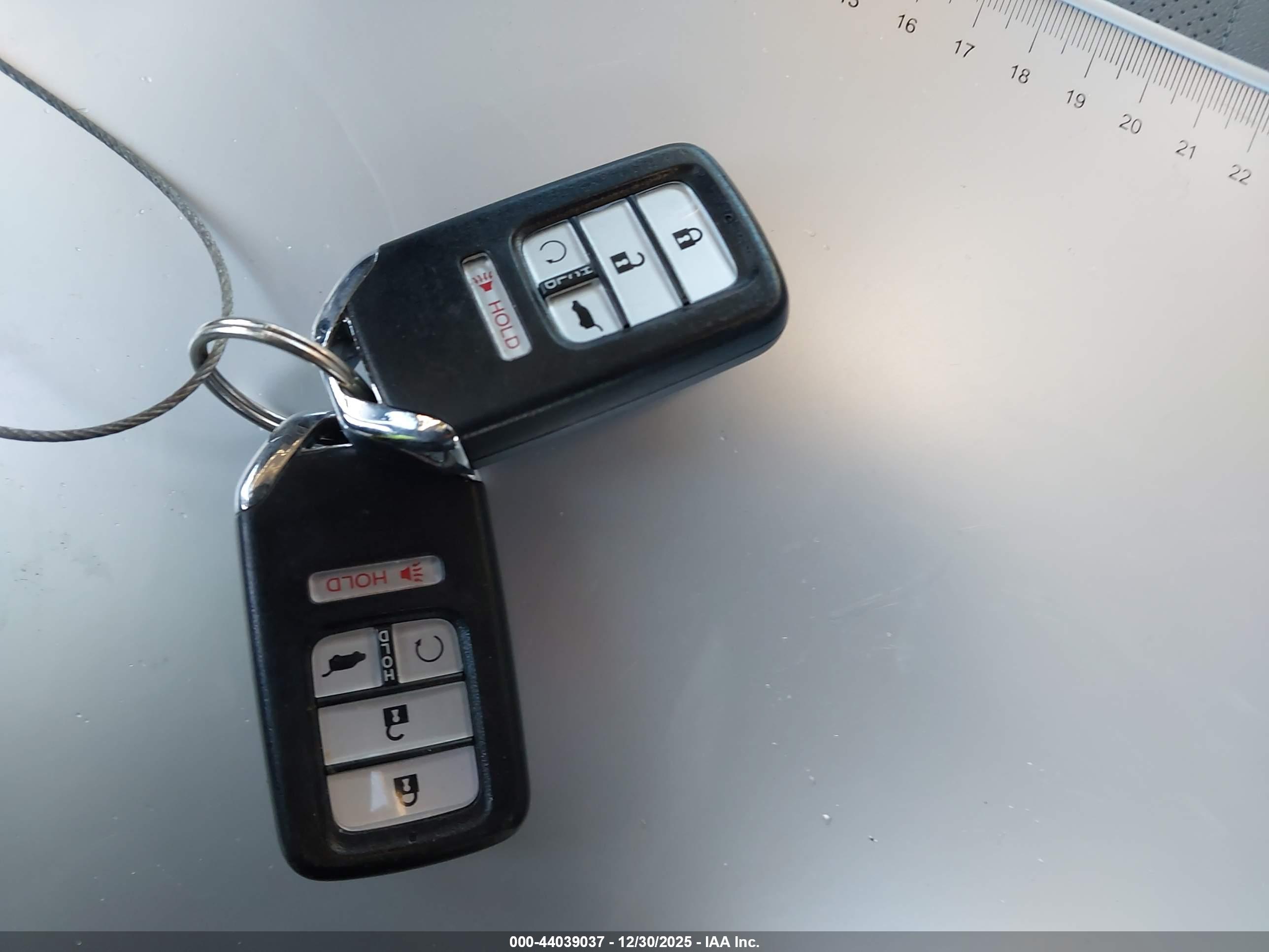 HONDA CR-V image 11