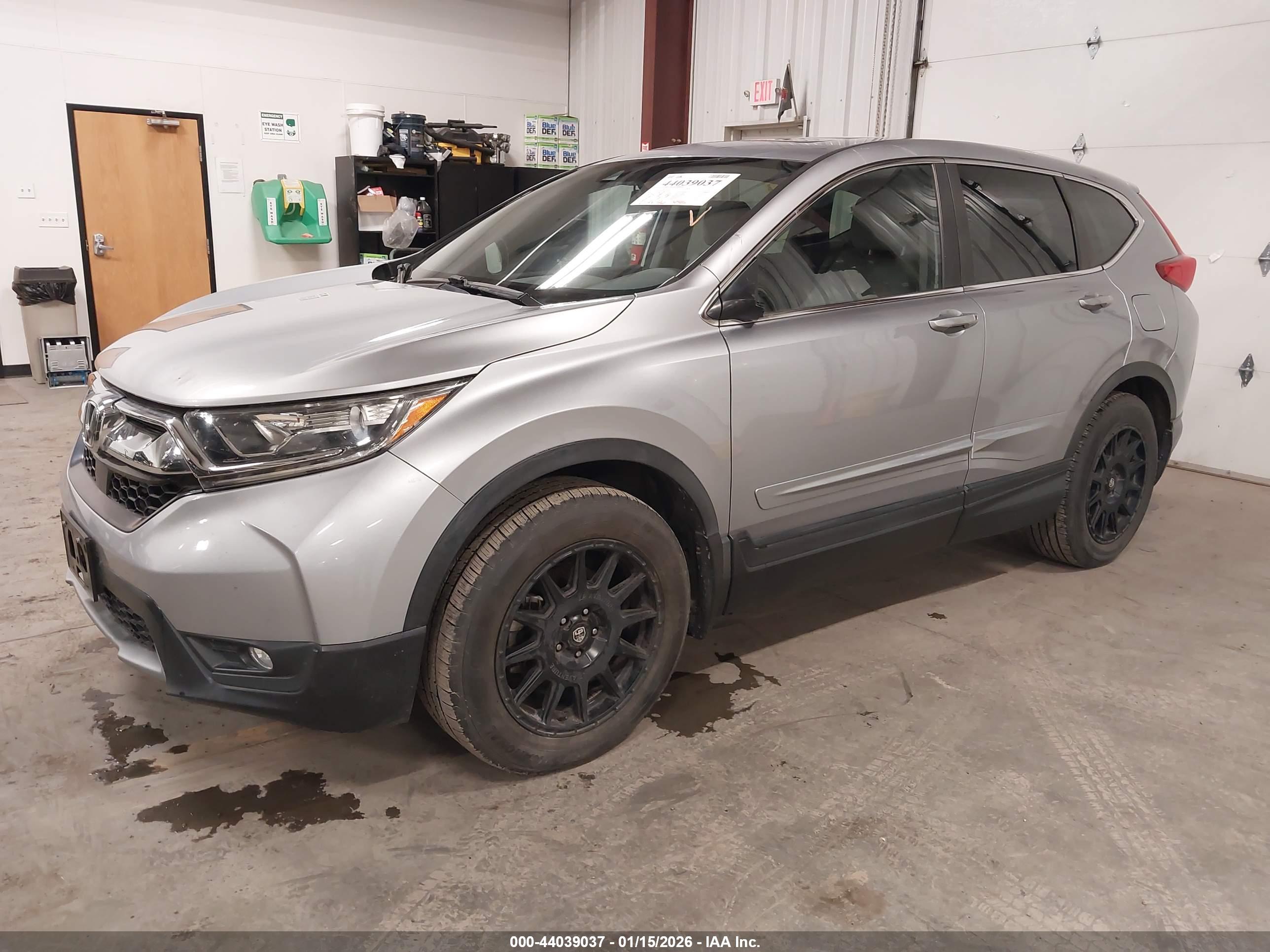 HONDA CR-V image 2