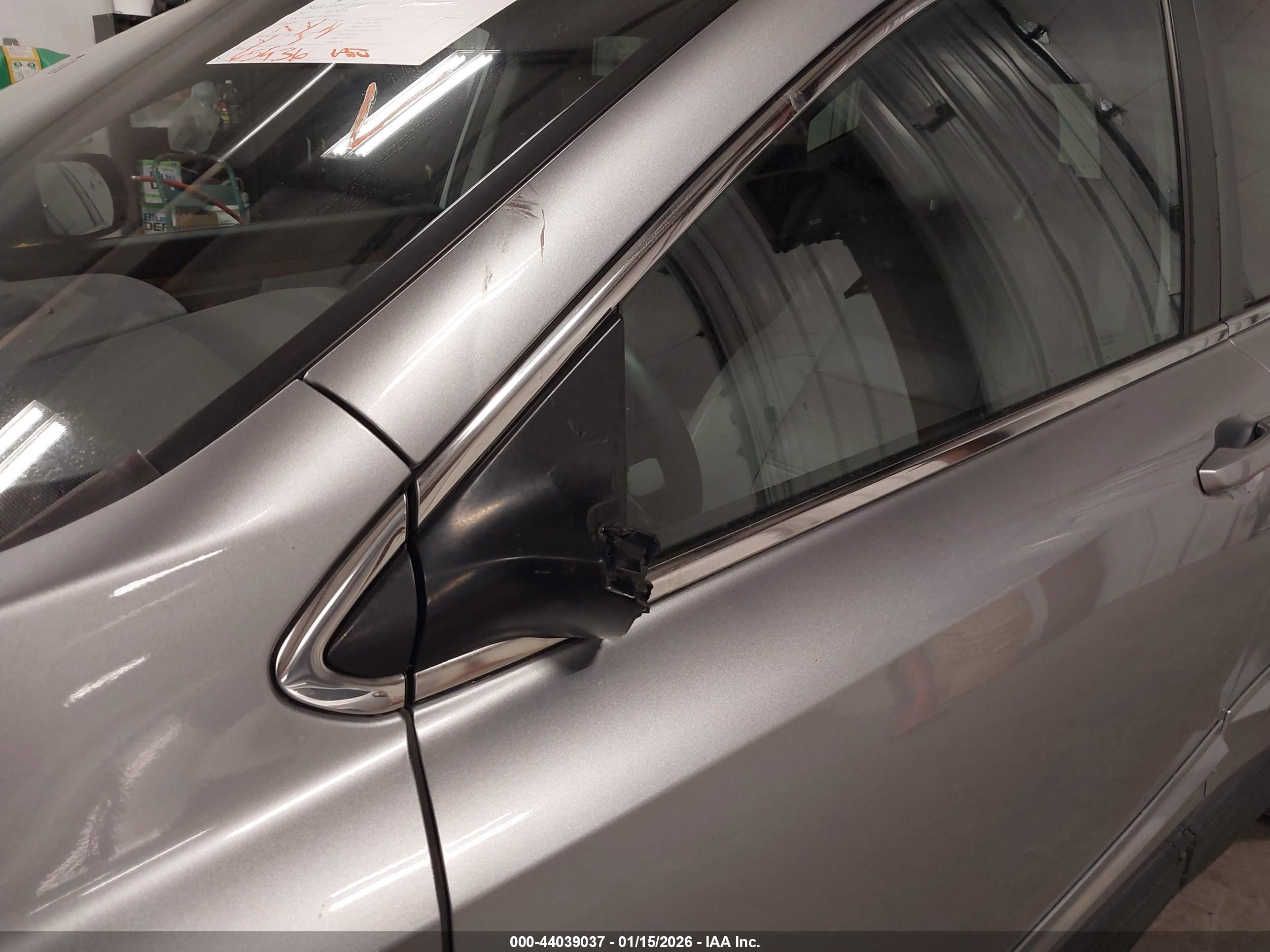 HONDA CR-V image 6