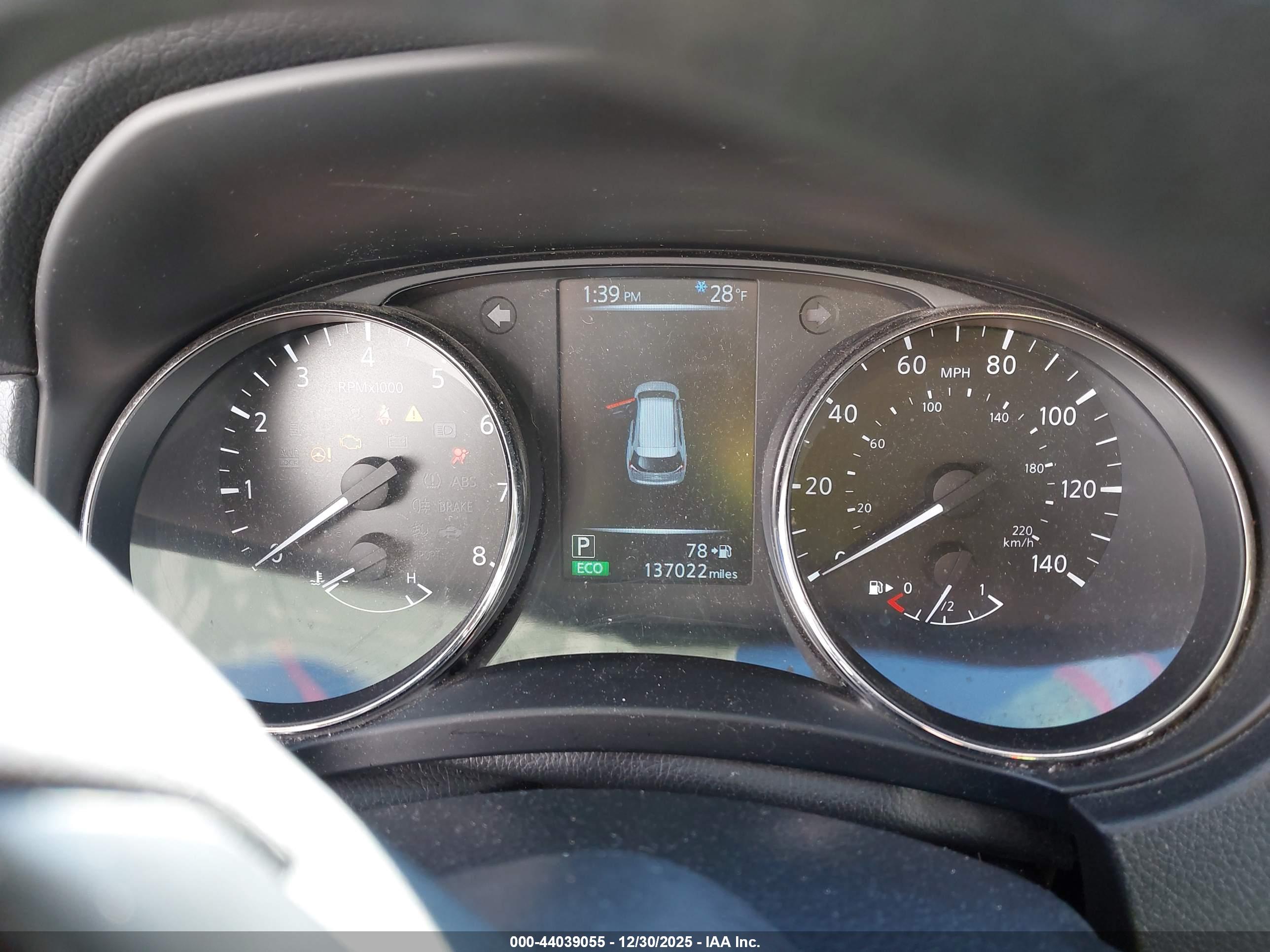 NISSAN ROGUE image 7