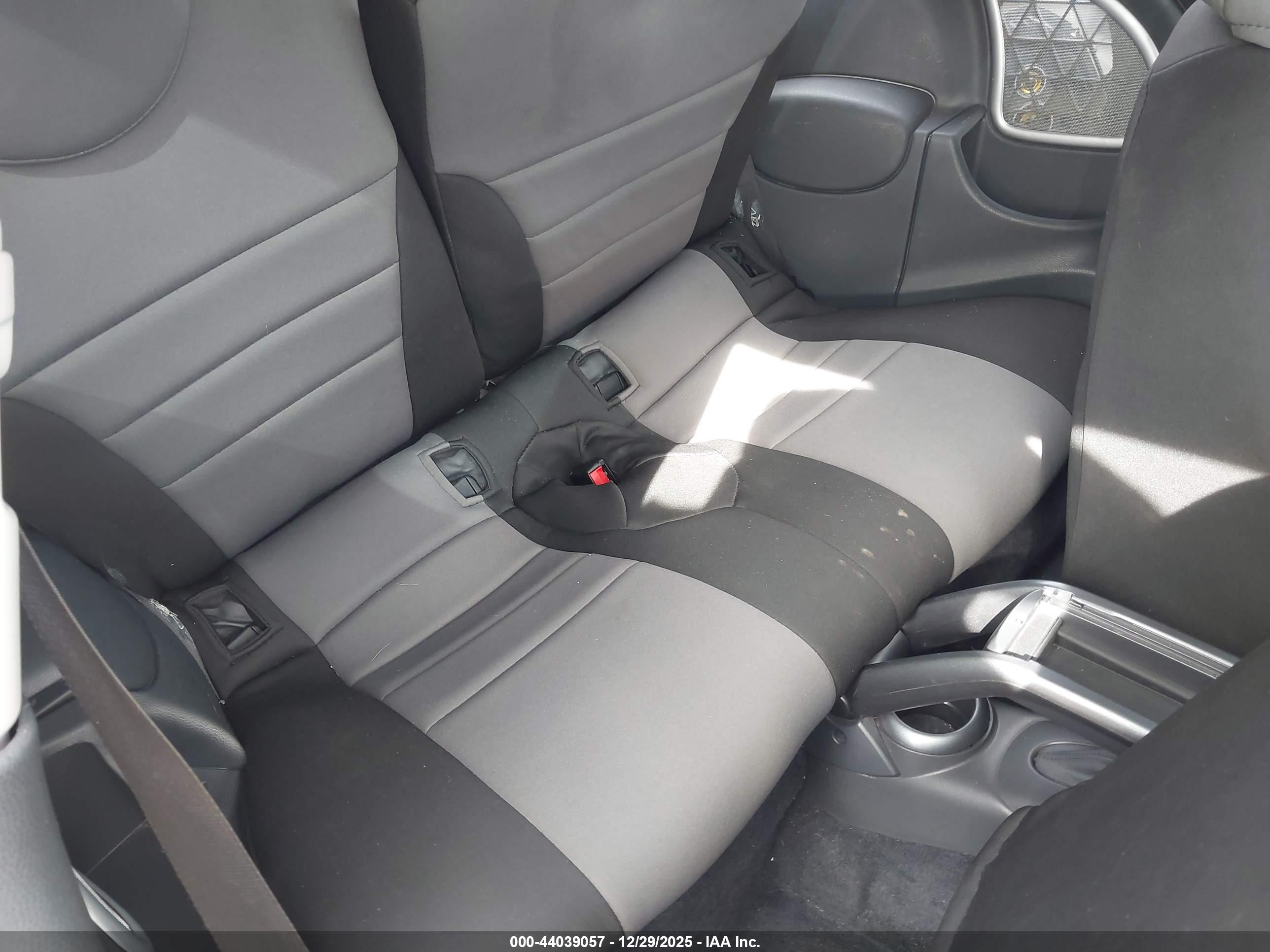 MINI COOPER image 8