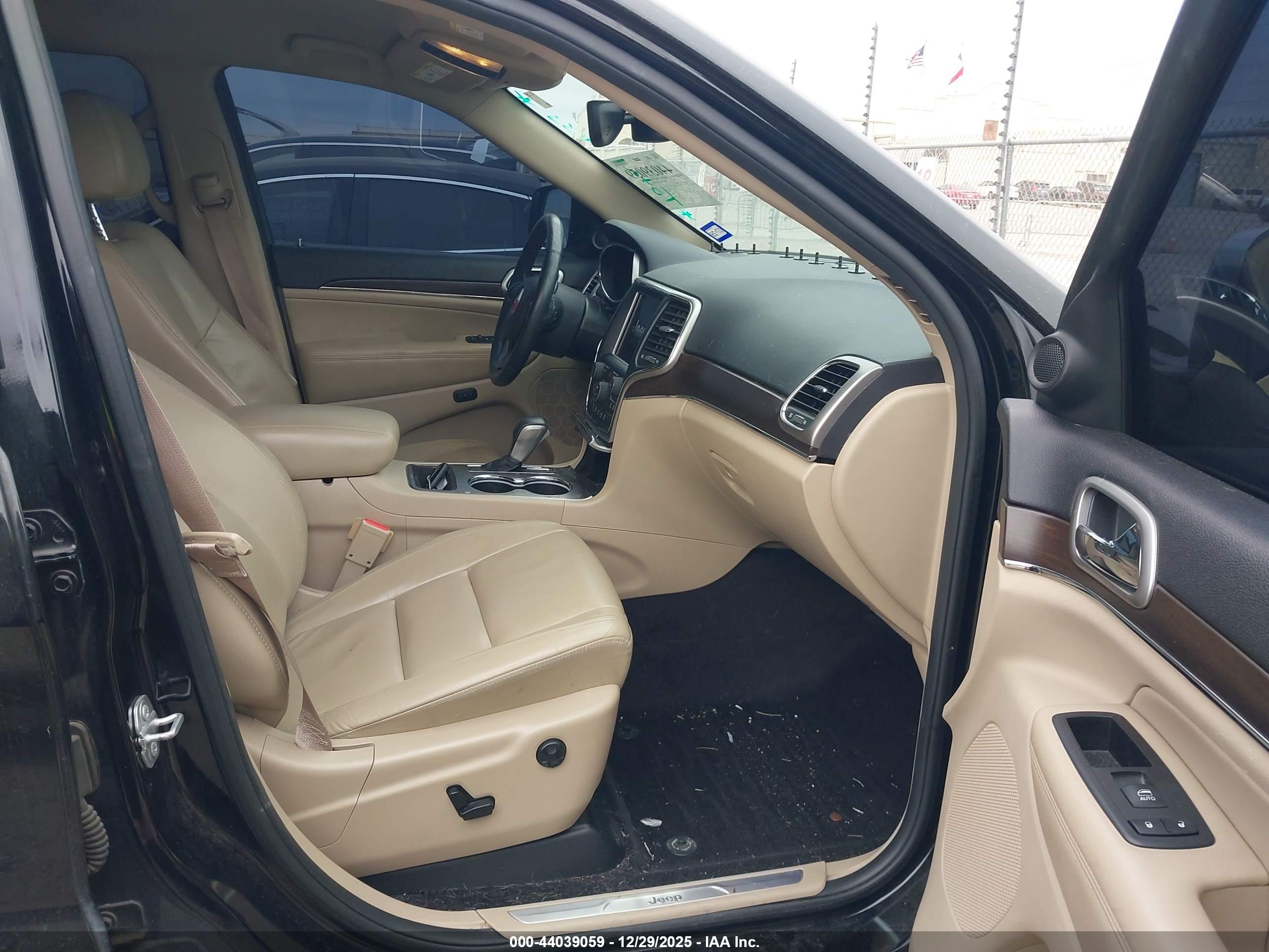 JEEP GRAND image 5