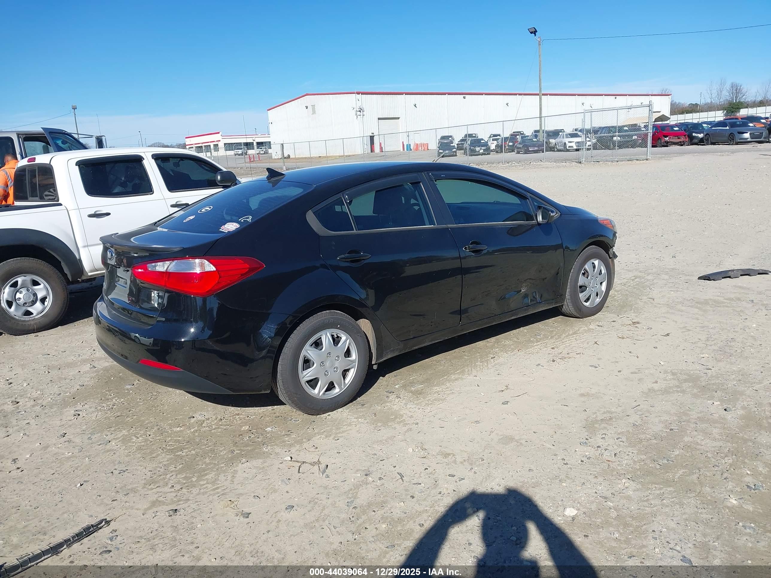 KIA FORTE image 4