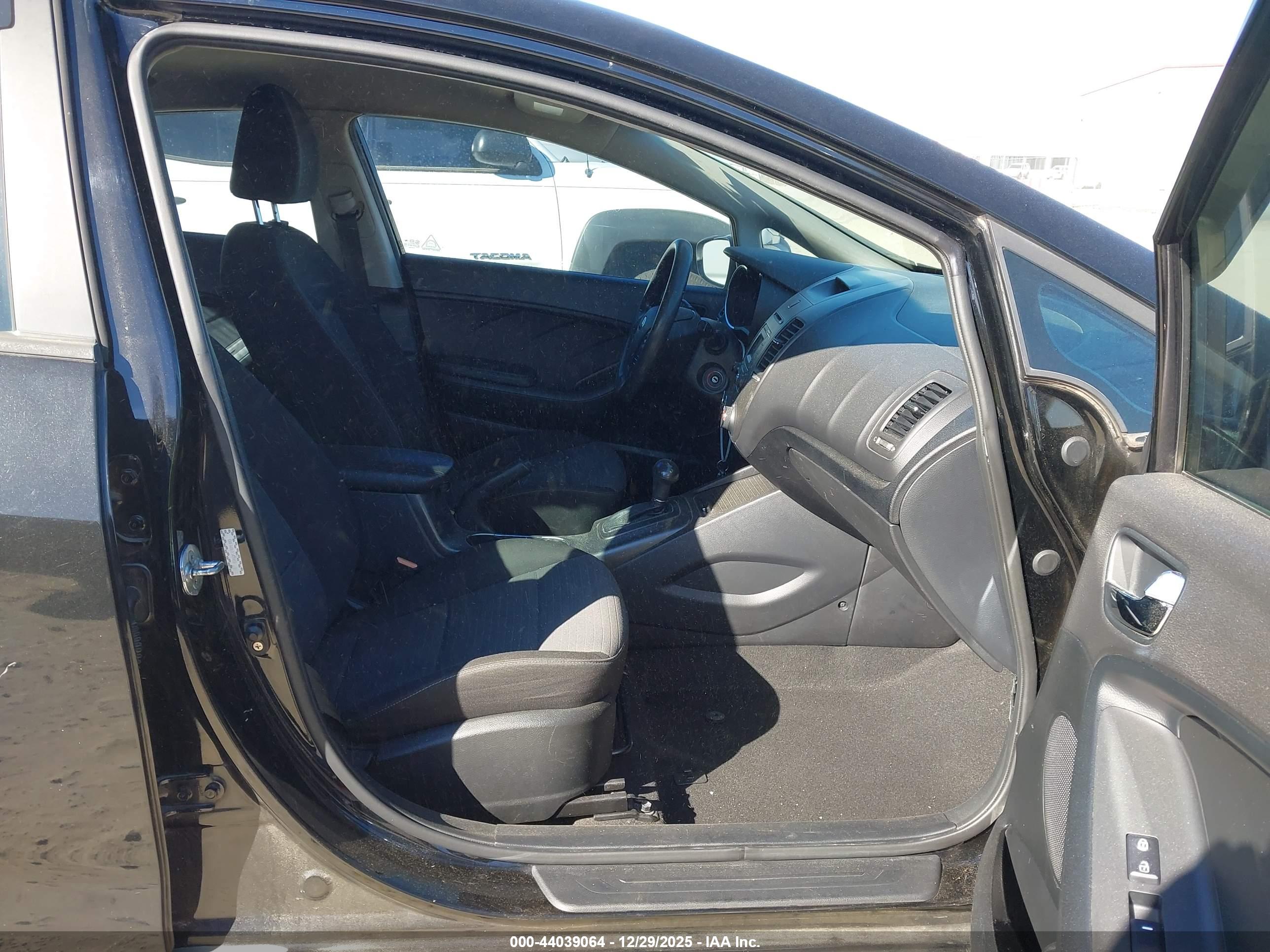 KIA FORTE image 5