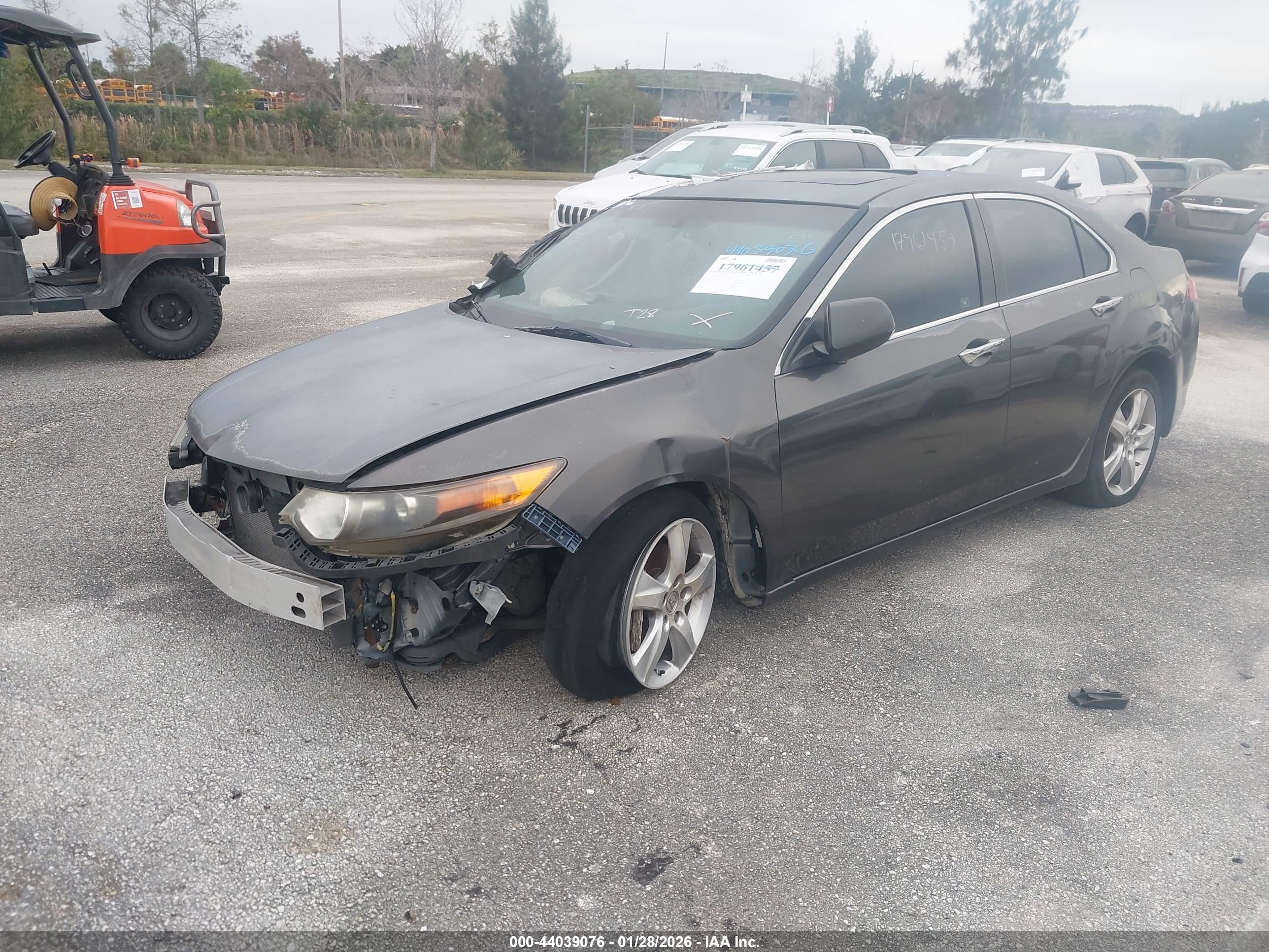 ACURA TSX image 2