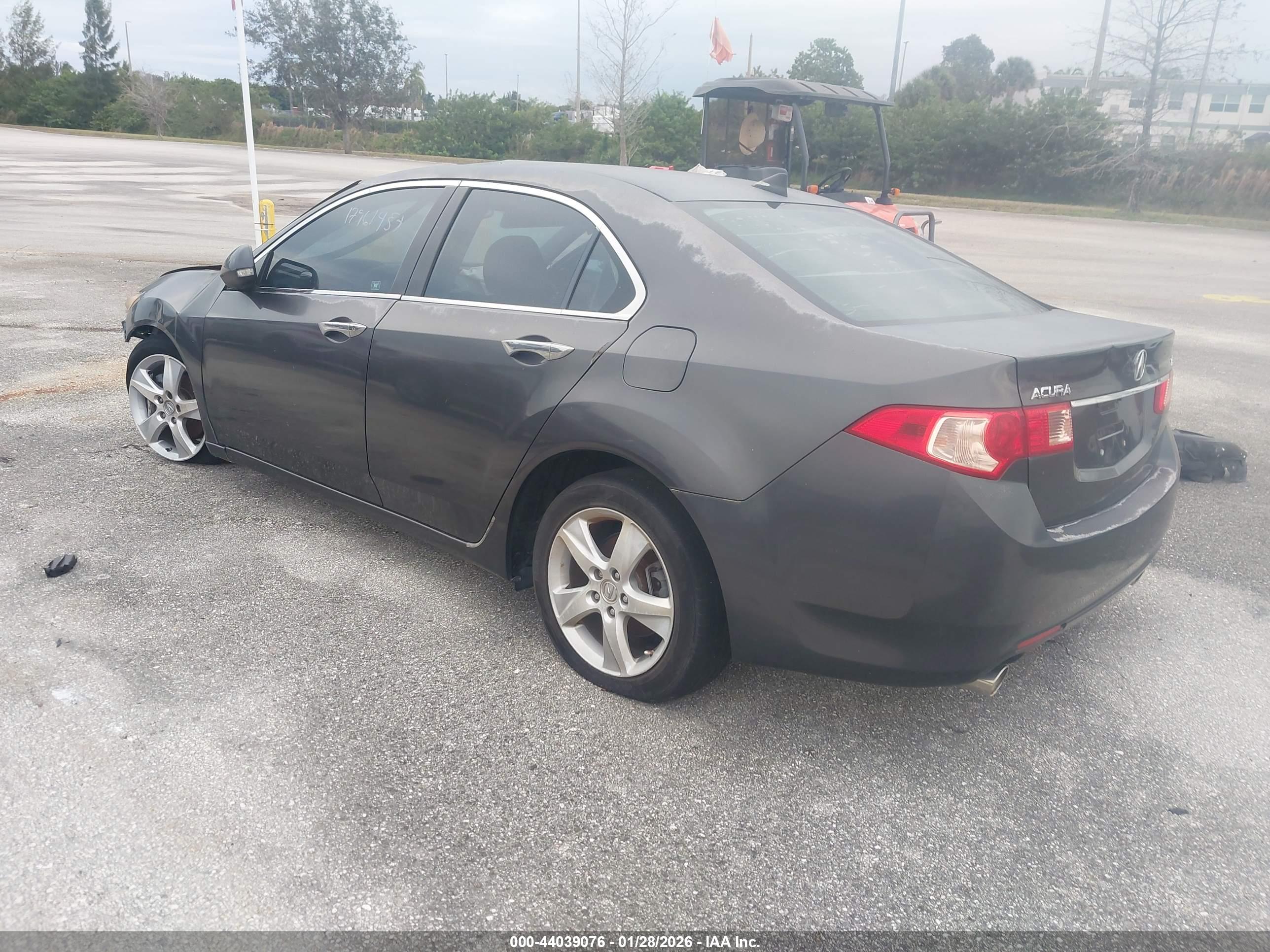ACURA TSX image 3