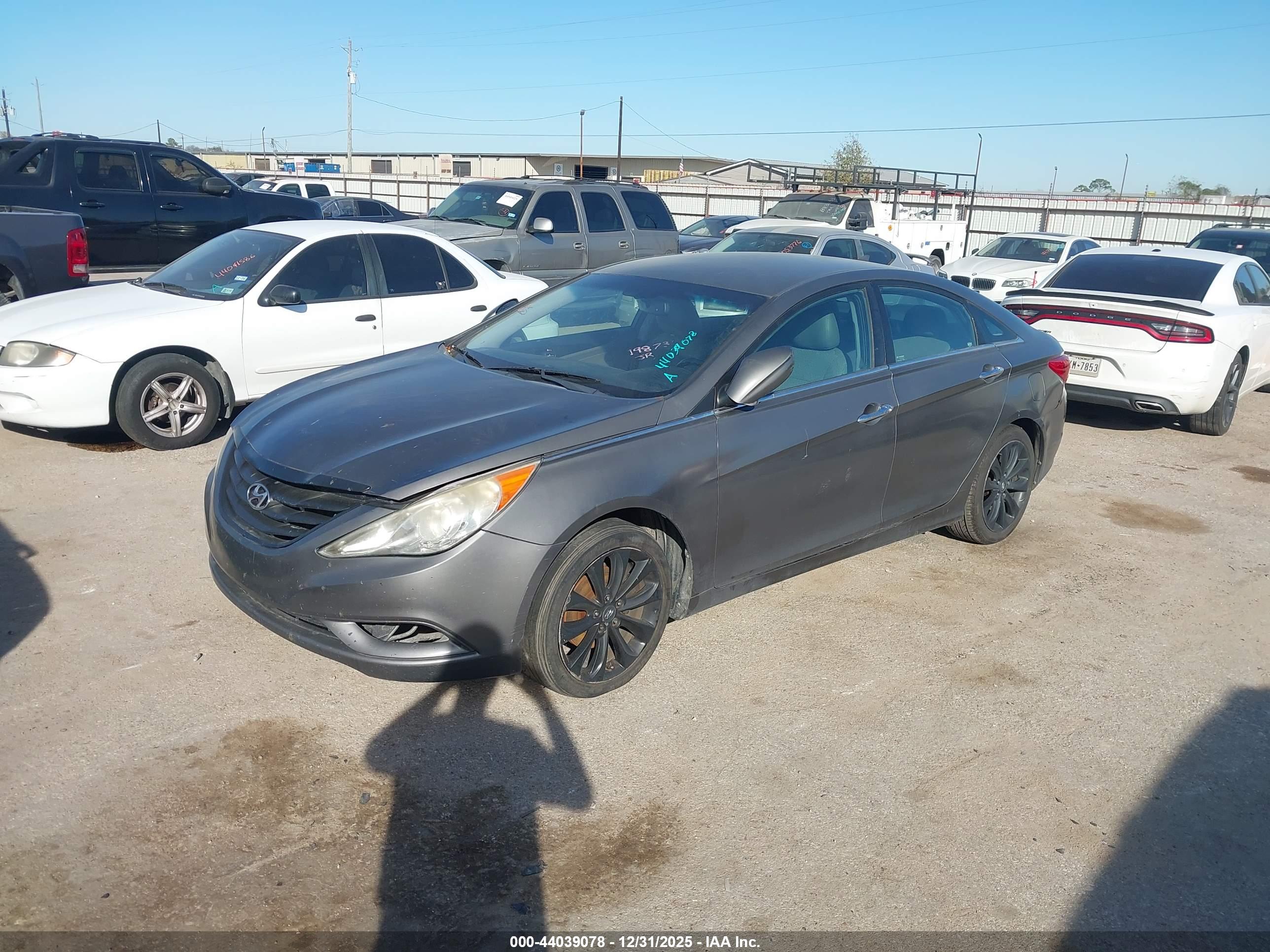 HYUNDAI SONATA image 2