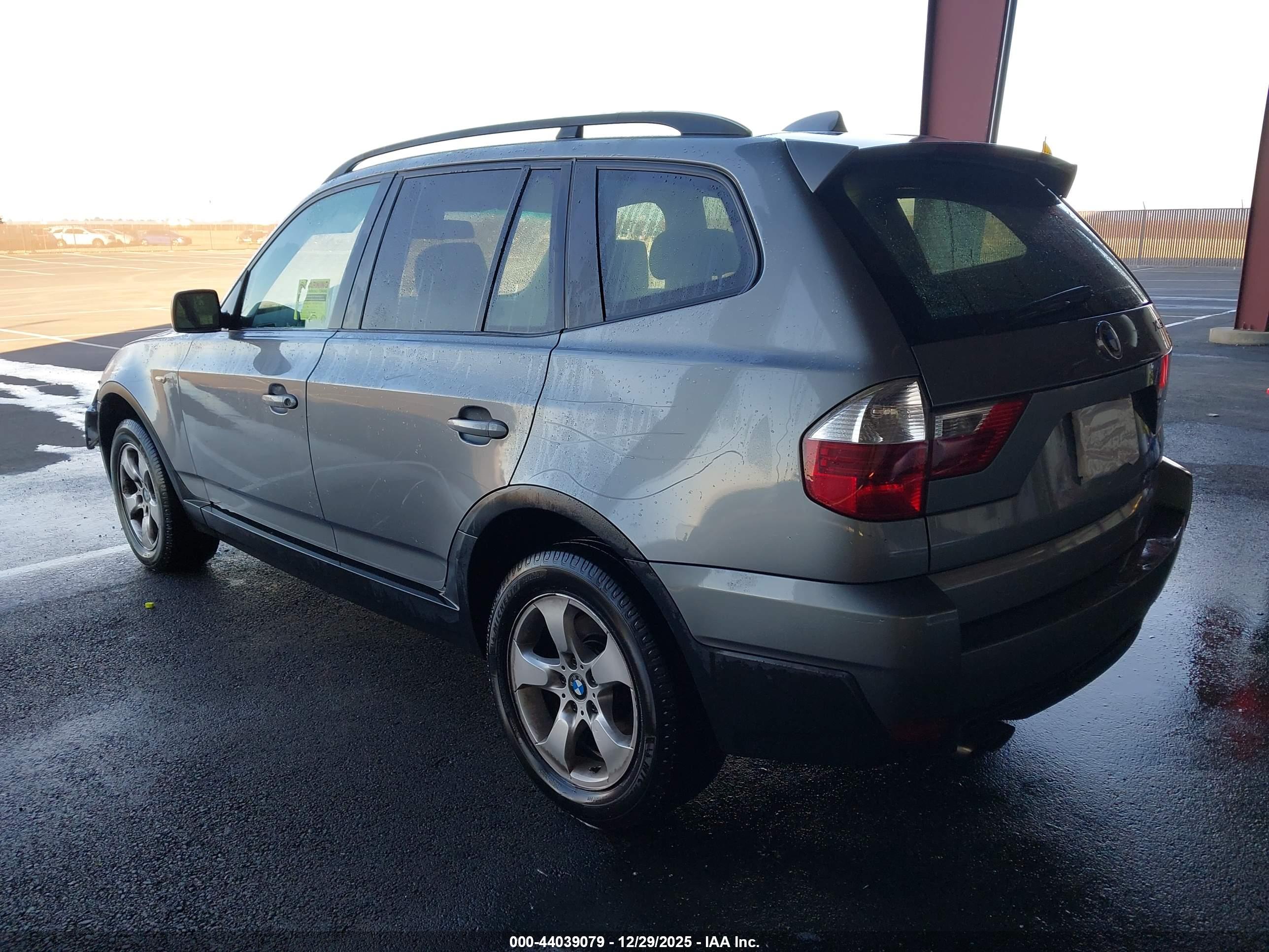 BMW X3 image 3