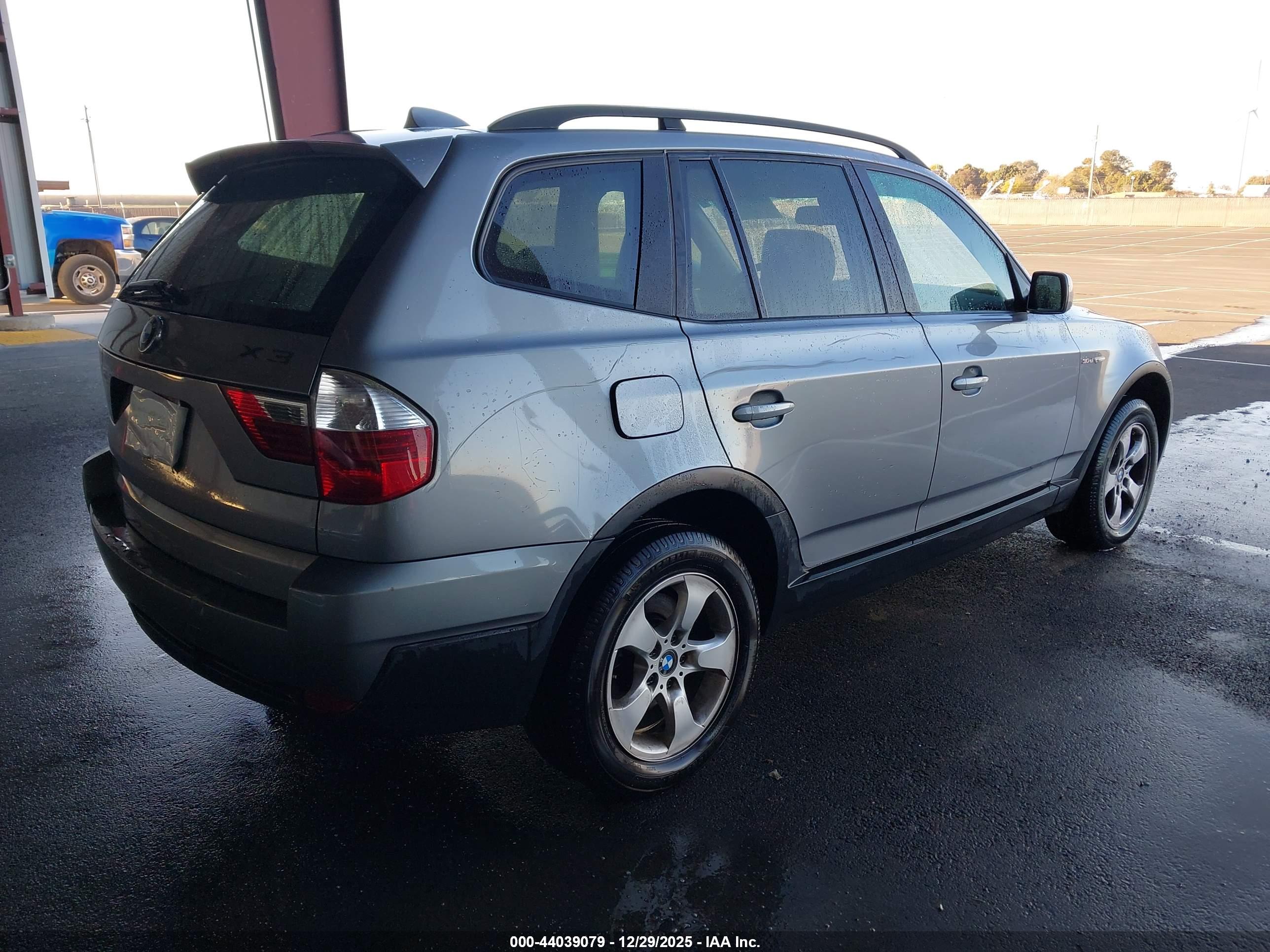 BMW X3 image 4
