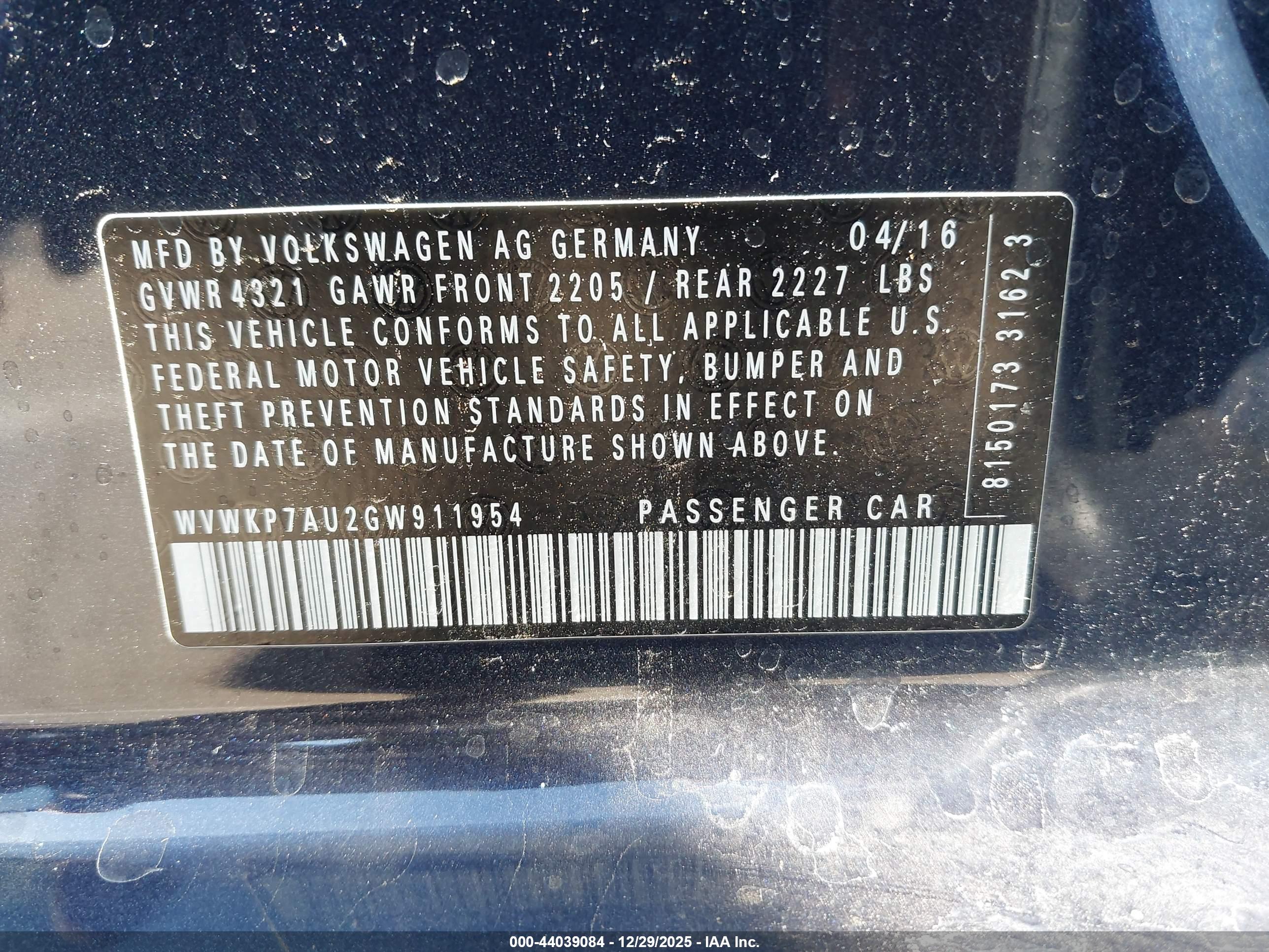 VOLKSWAGEN E-GOLF image 9