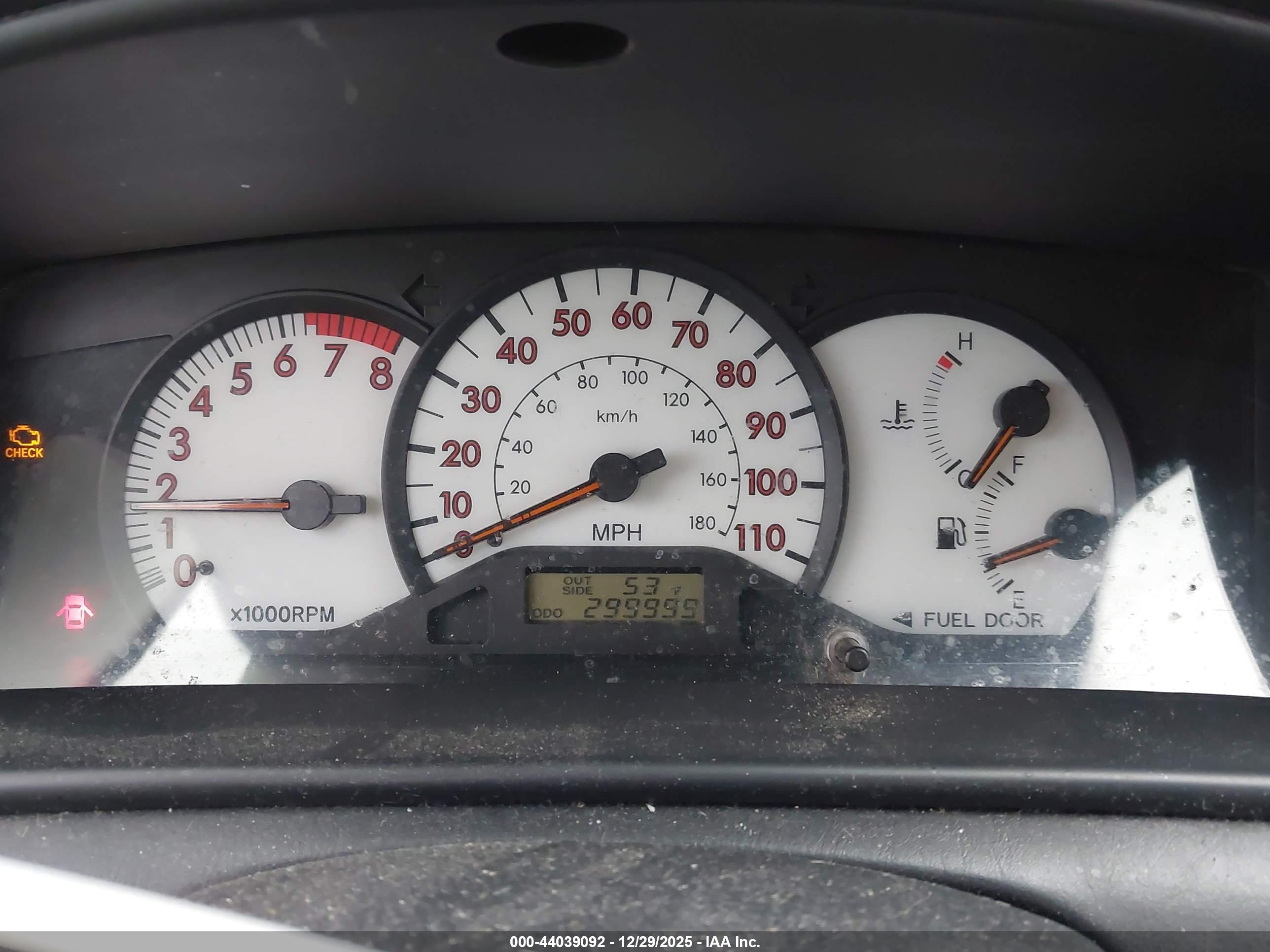 TOYOTA COROLLA image 7