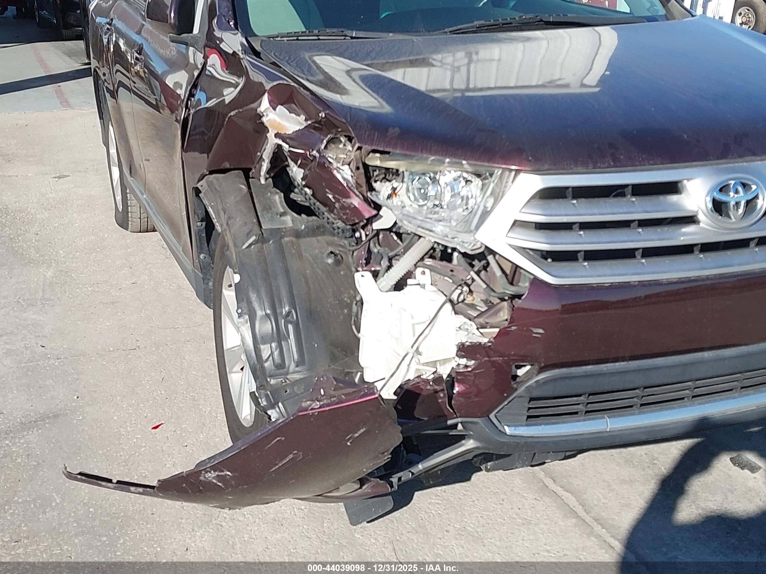 TOYOTA HIGHLANDER image 6