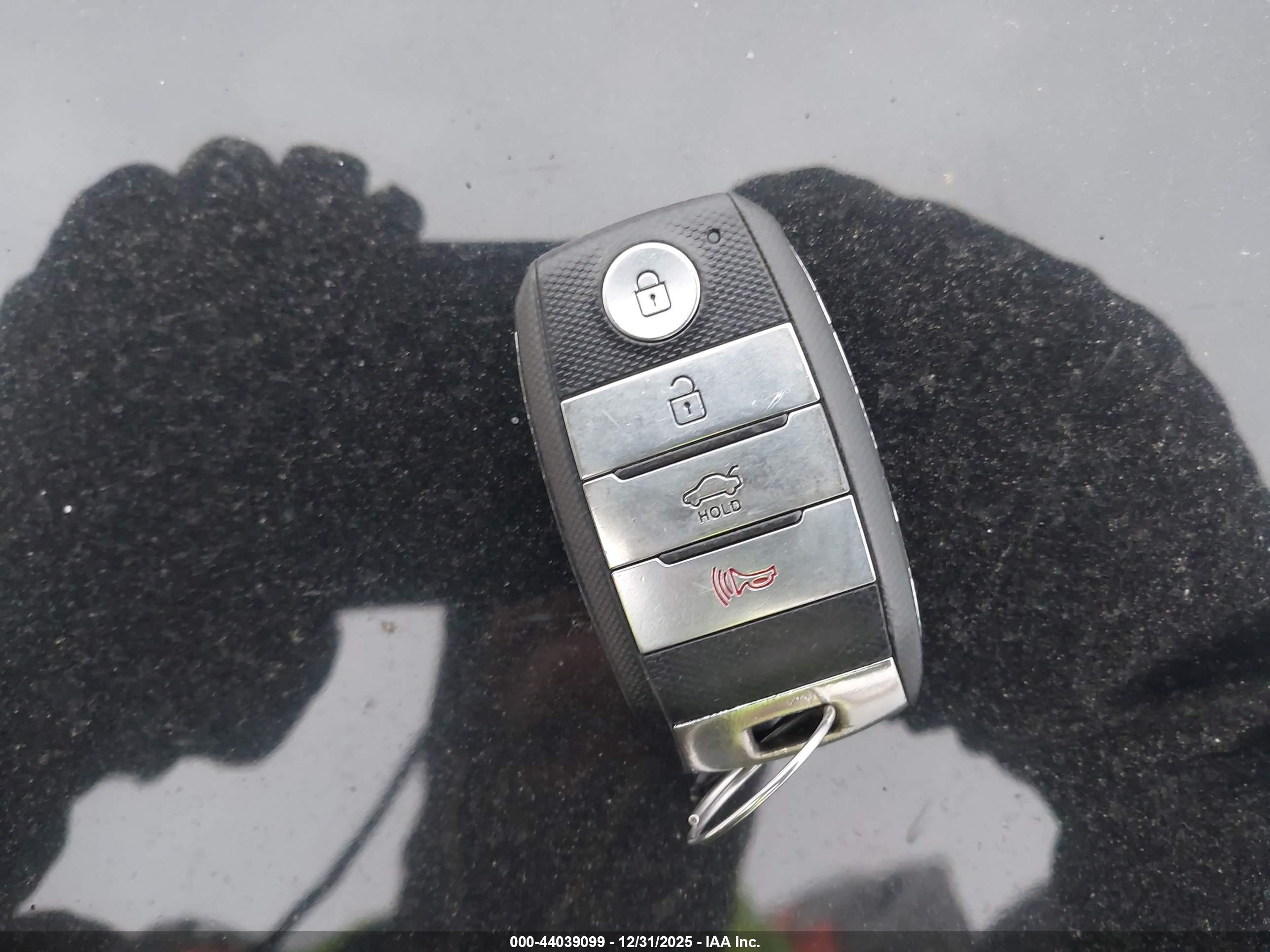 KIA OPTIMA image 11