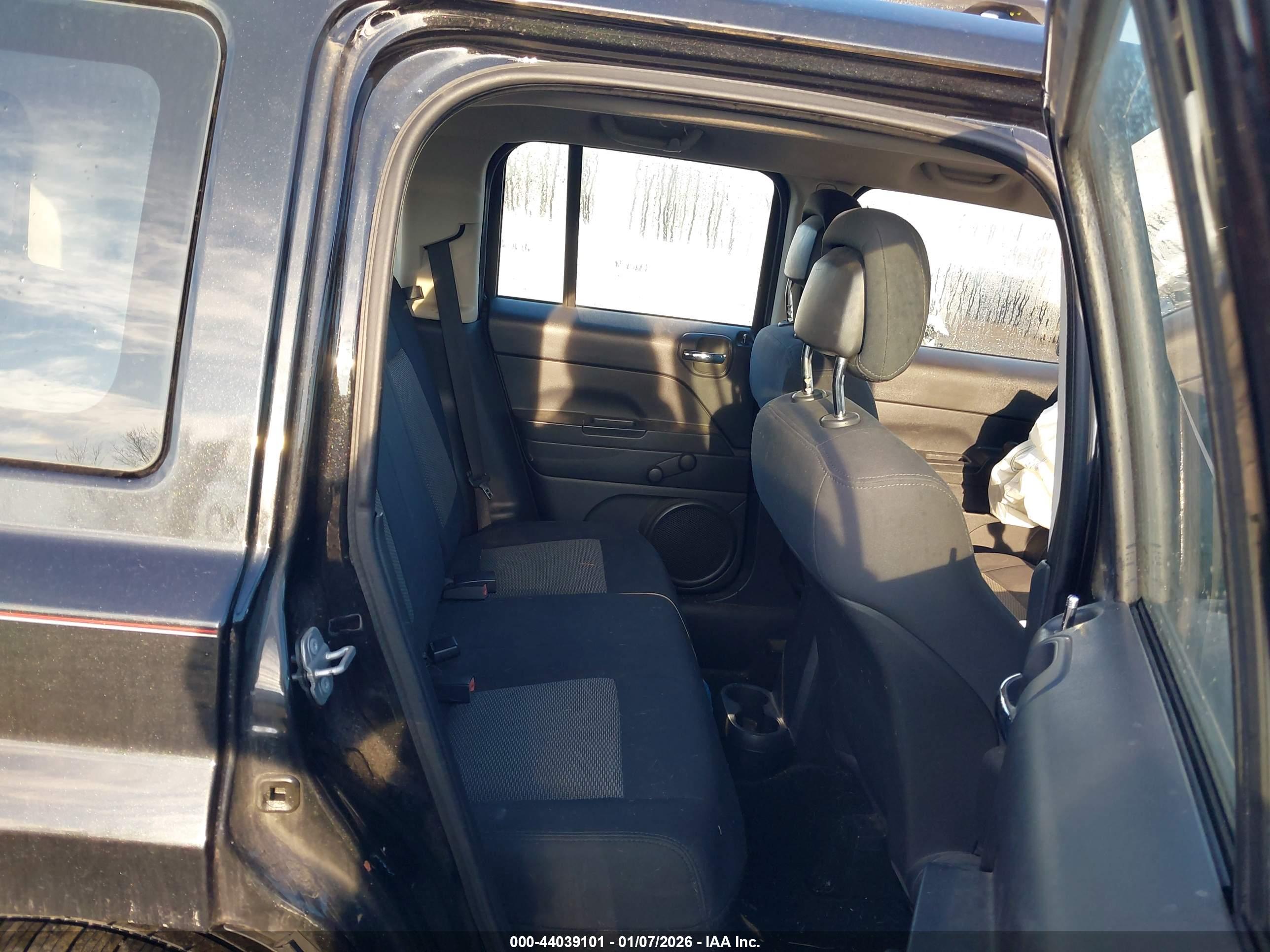 JEEP PATRIOT image 8