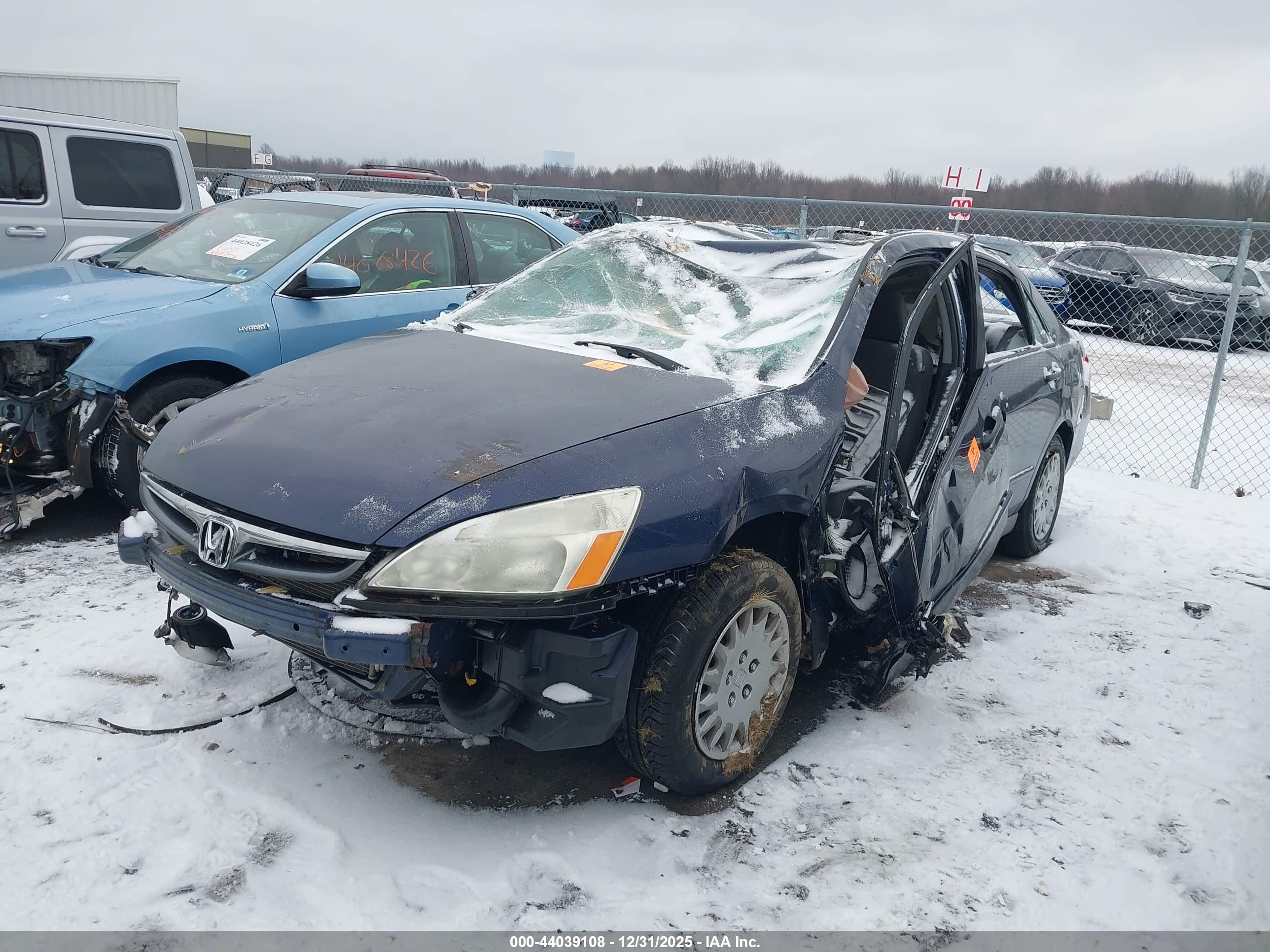 HONDA ACCORD image 6
