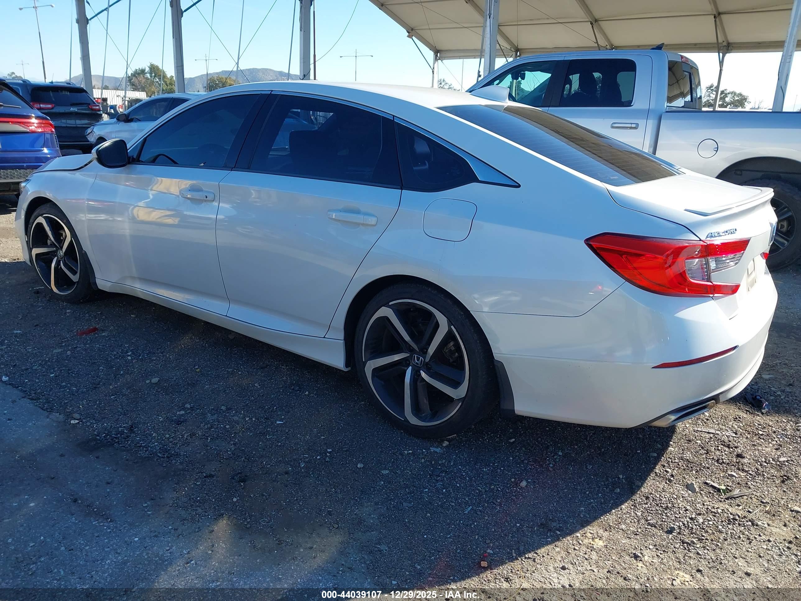 HONDA ACCORD image 3