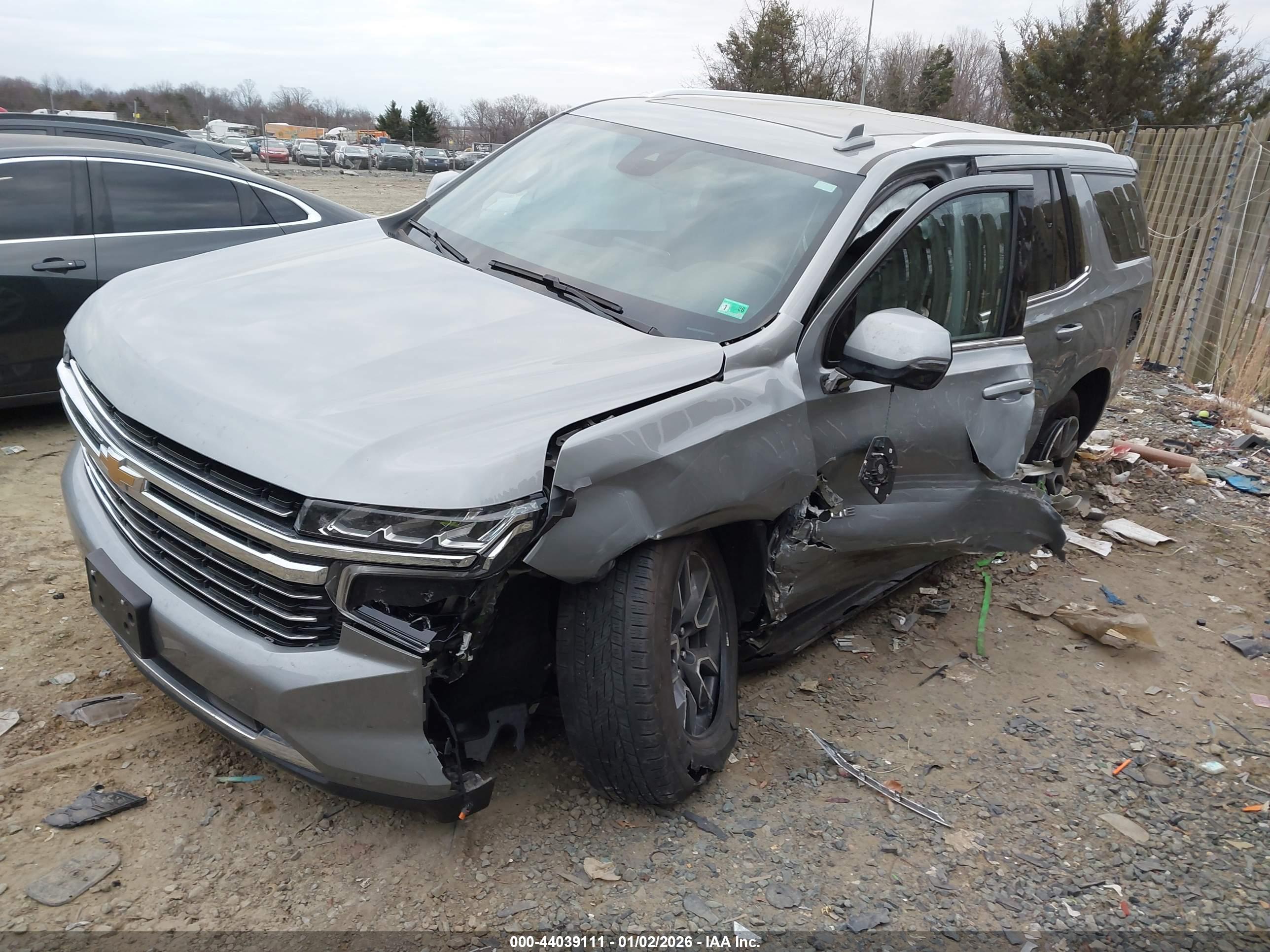 CHEVROLET TAHOE image 2