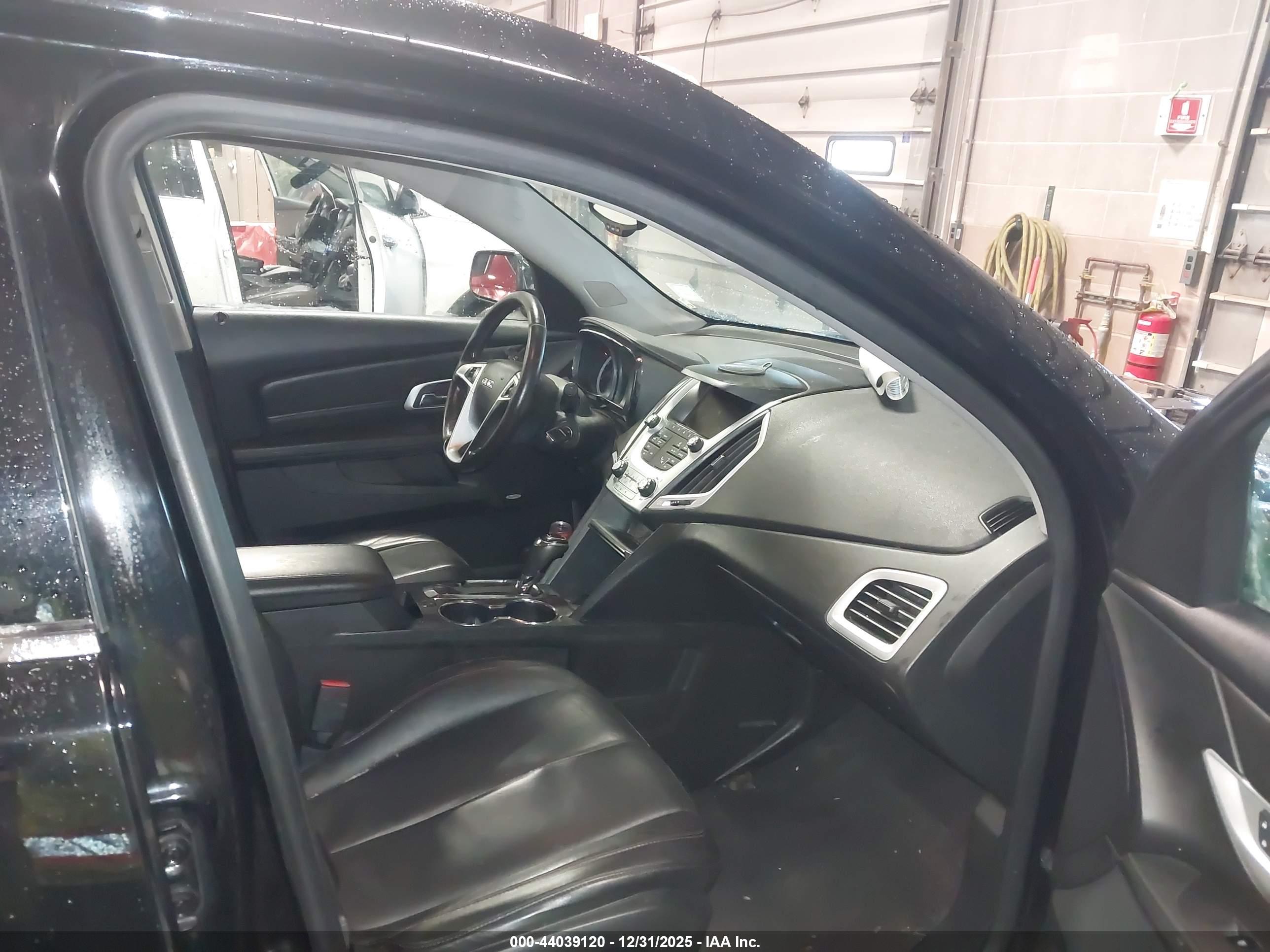 GMC TERRAIN image 5
