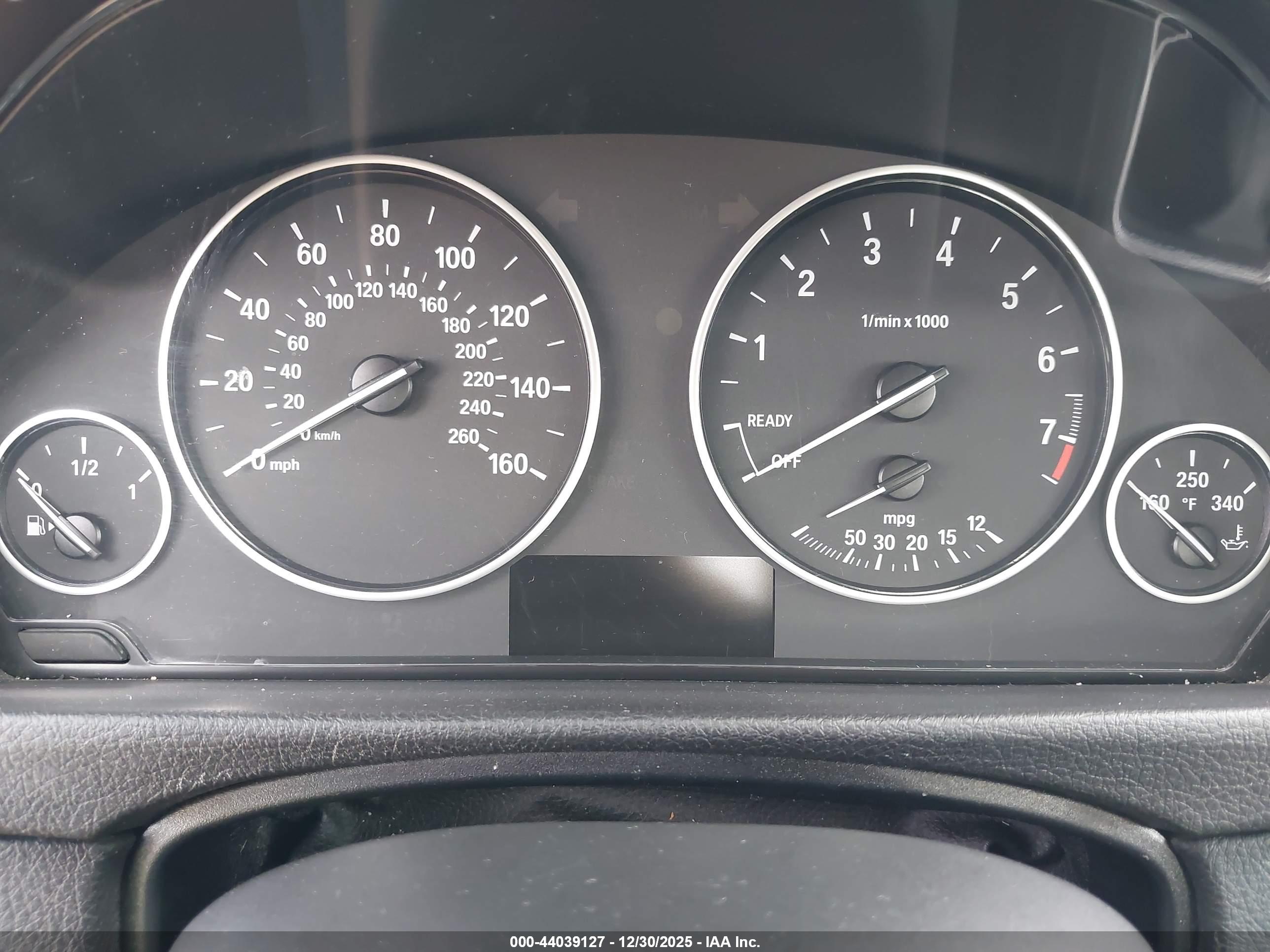BMW 320I image 7