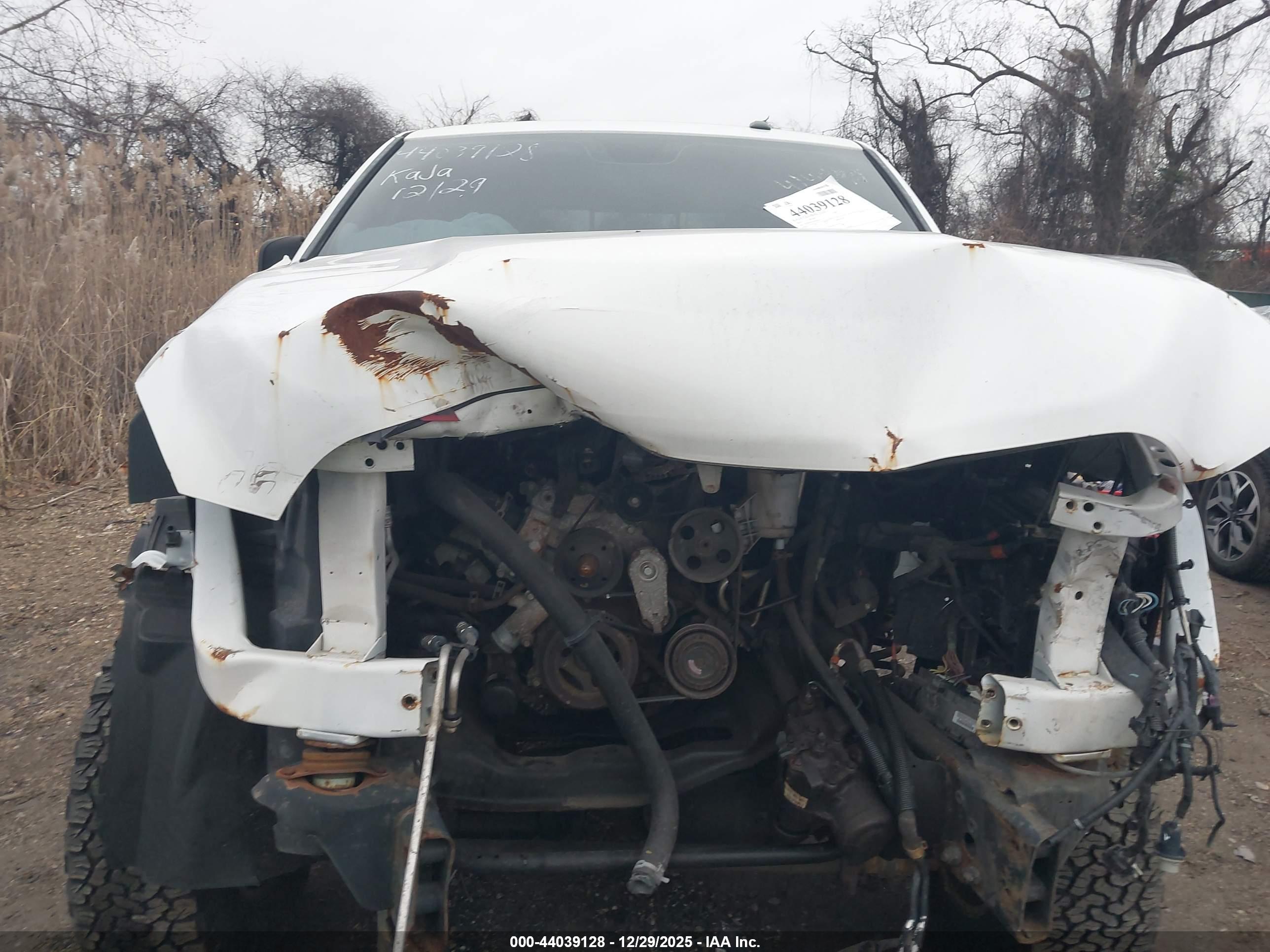 RAM 2500 image 6